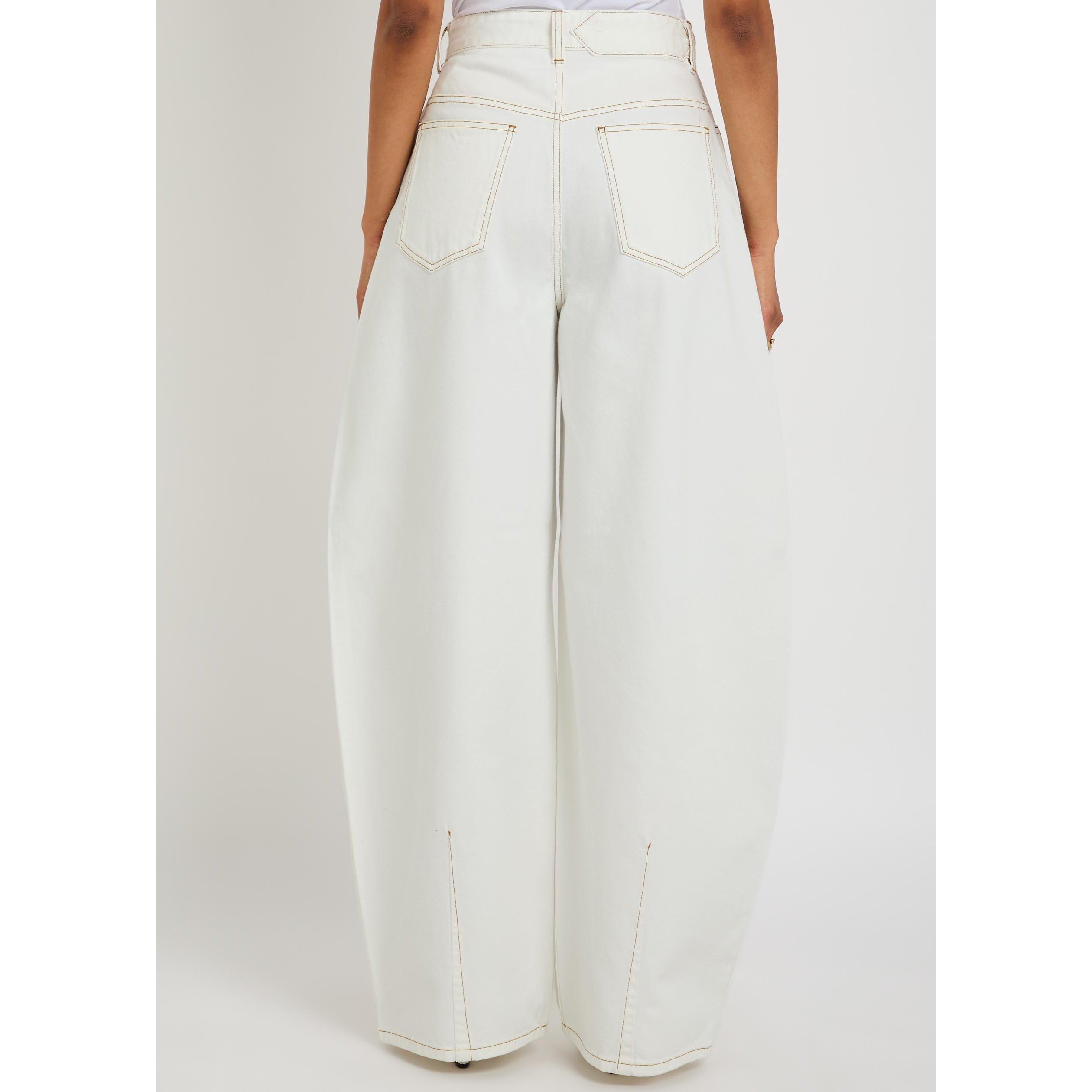 OFF WHITE - Jacquemus - Women's De-Nîmes Ovalo Cotton Barrel Leg High-Rise Jeans - 3