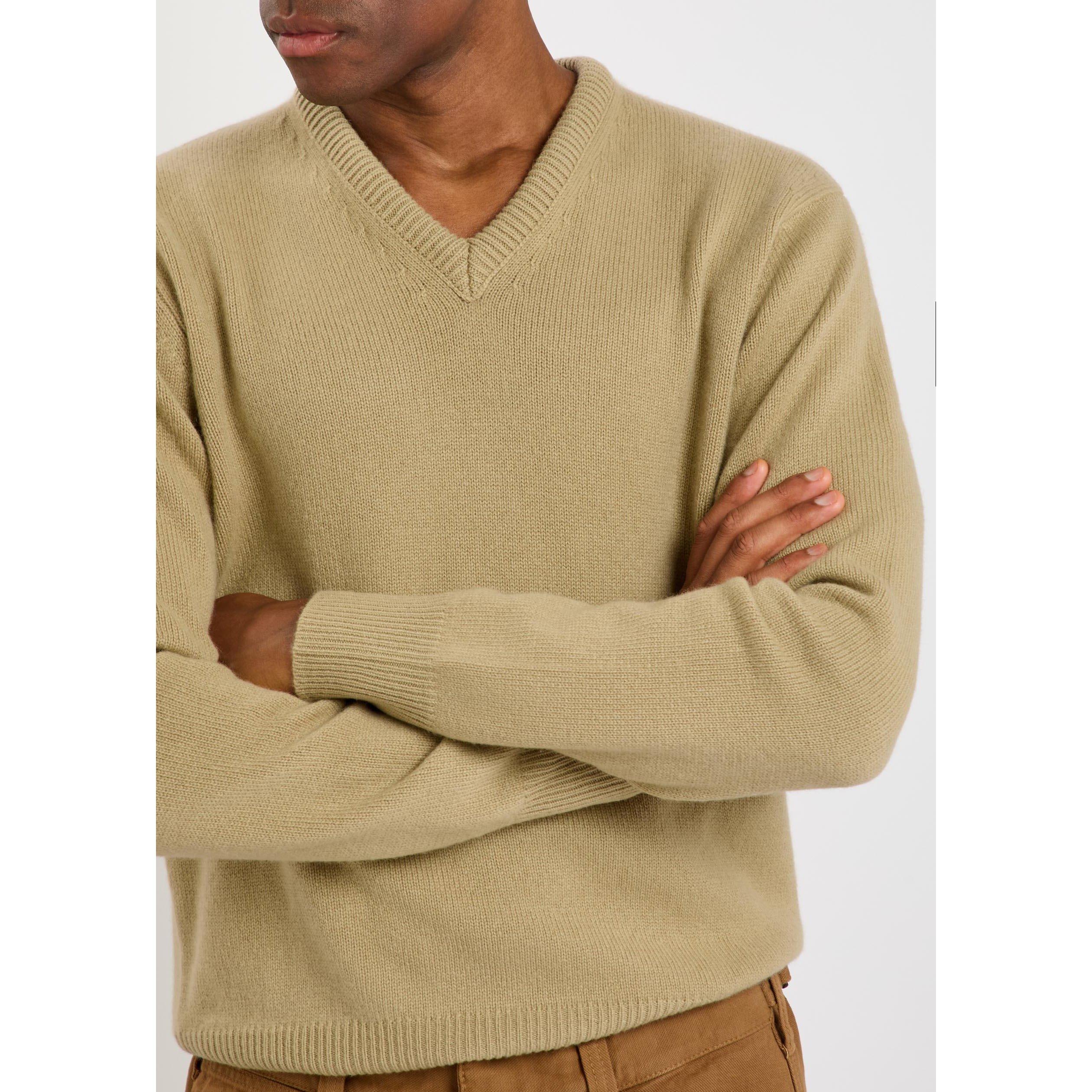 CAMEL - Lemaire - Men's V-Neck Cashmere Jumper - 4