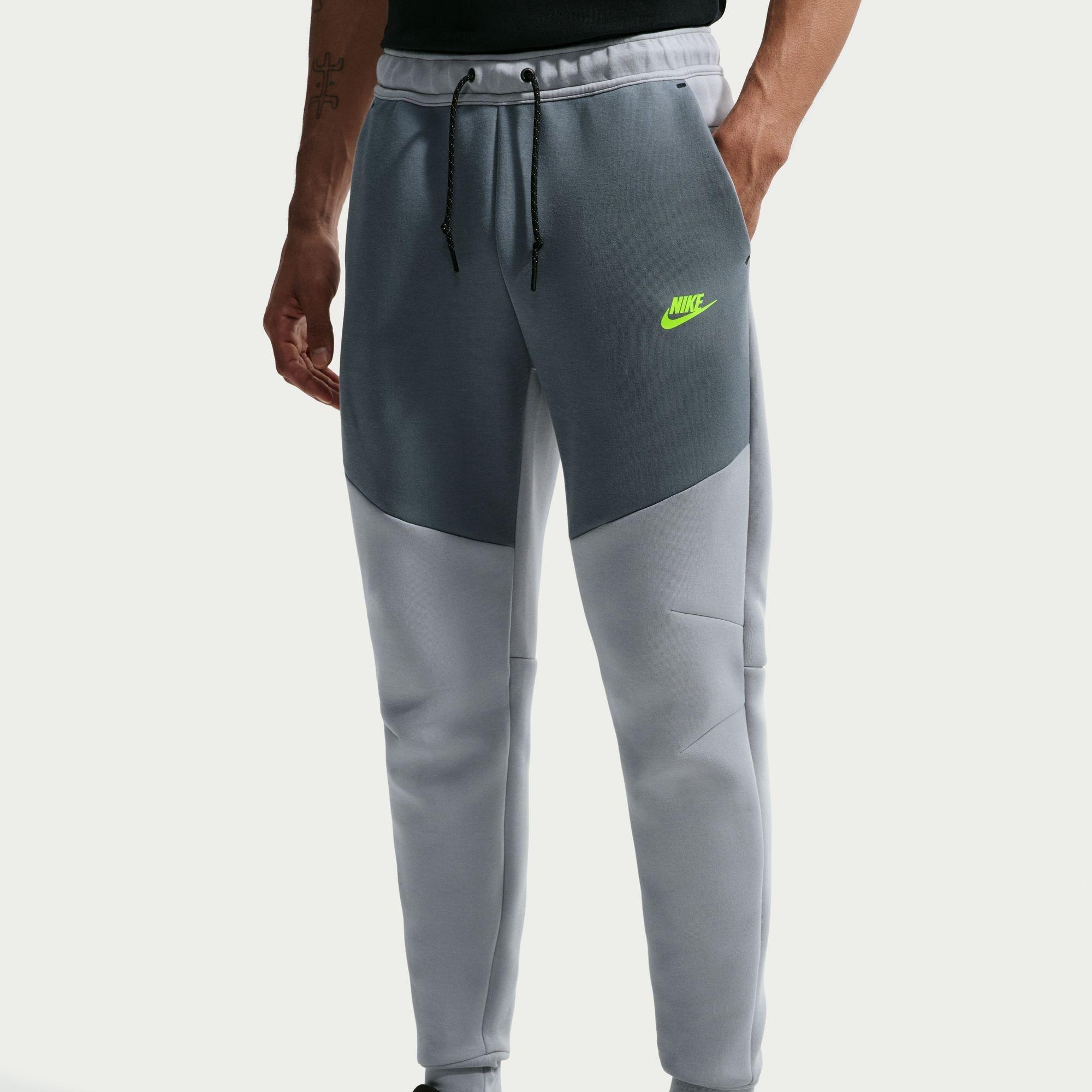 Lt Smoke Grey - Nike - Nike M Nk Tch Flc Jg Sn99 - 1