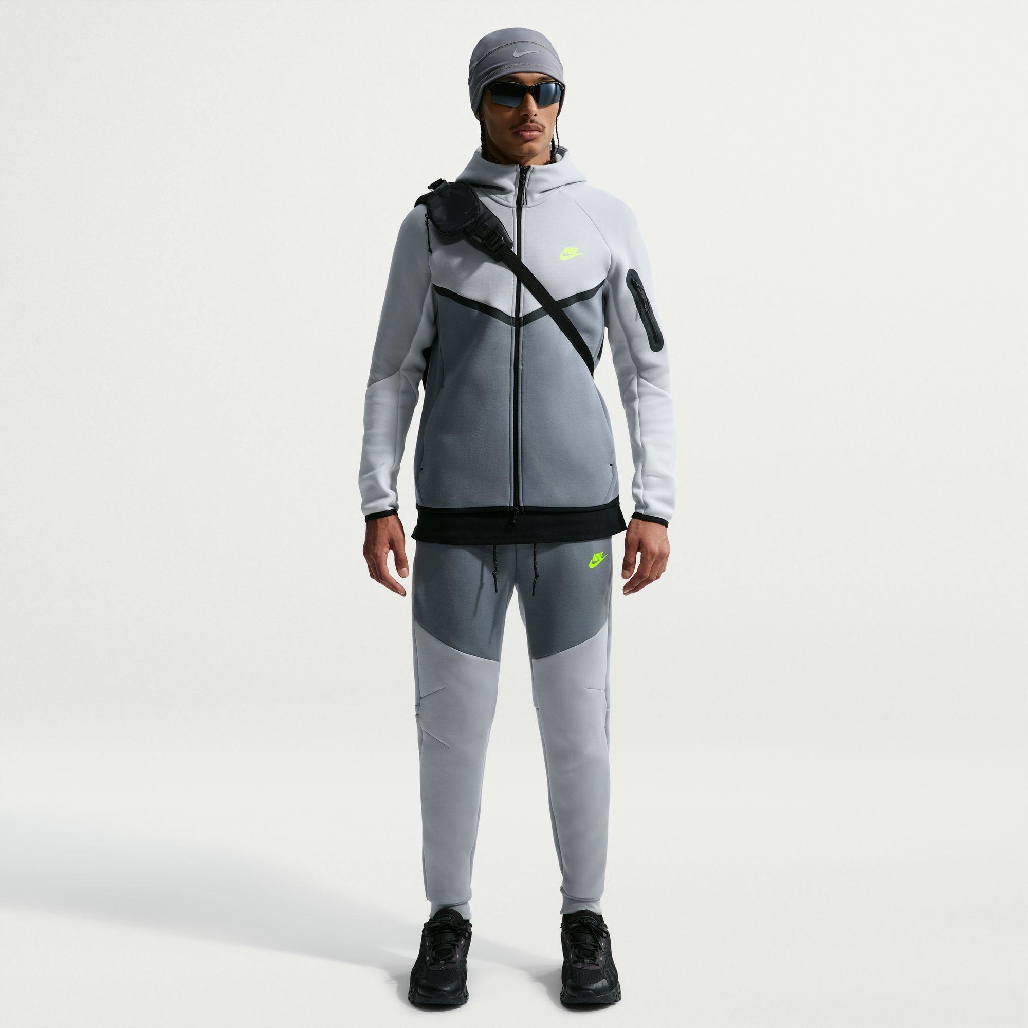 Lt Smoke Grey - Nike - Nike M Nk Tch Flc Jg Sn99 - 4