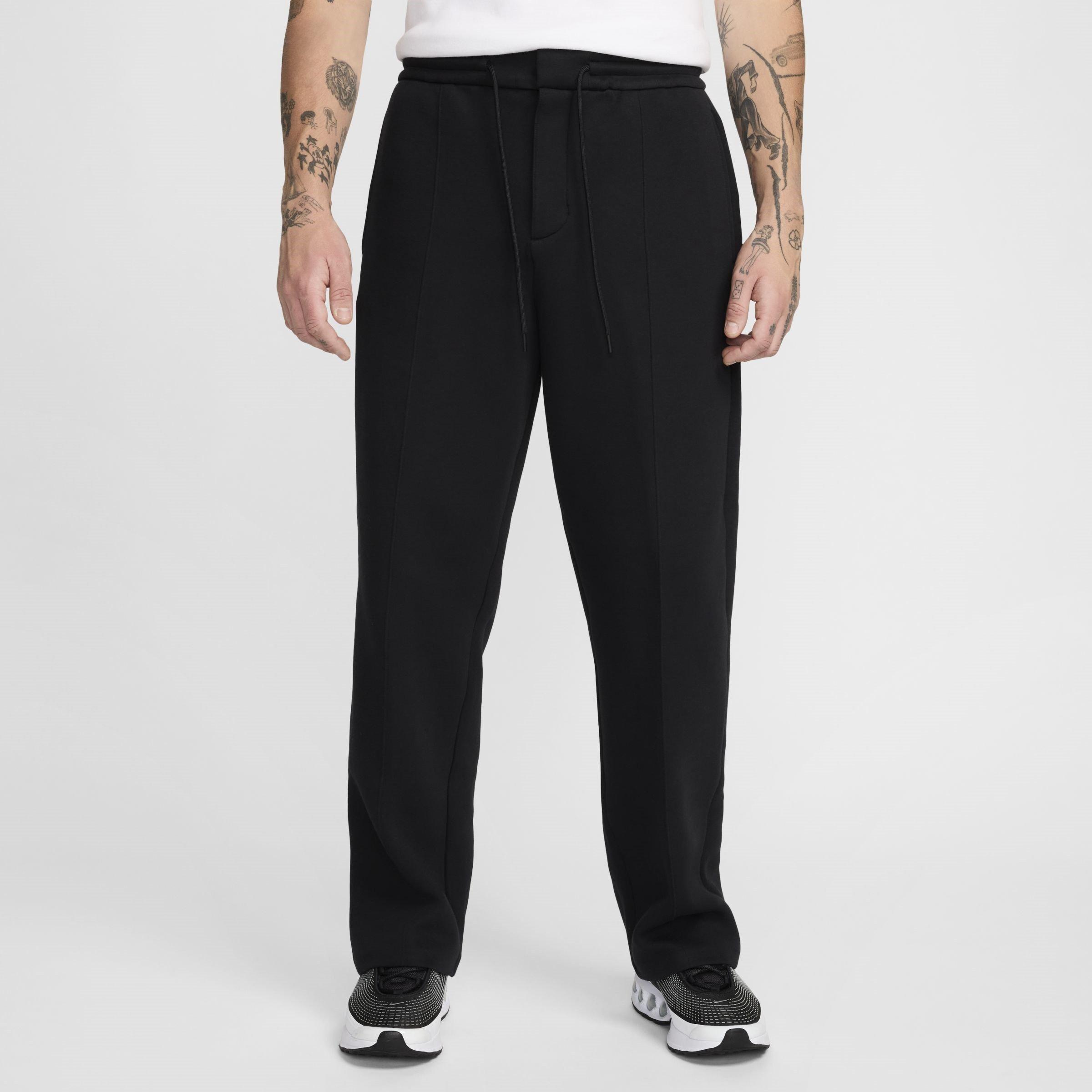 Black - Nike - Tech Fleece Jogging Bottoms - 1