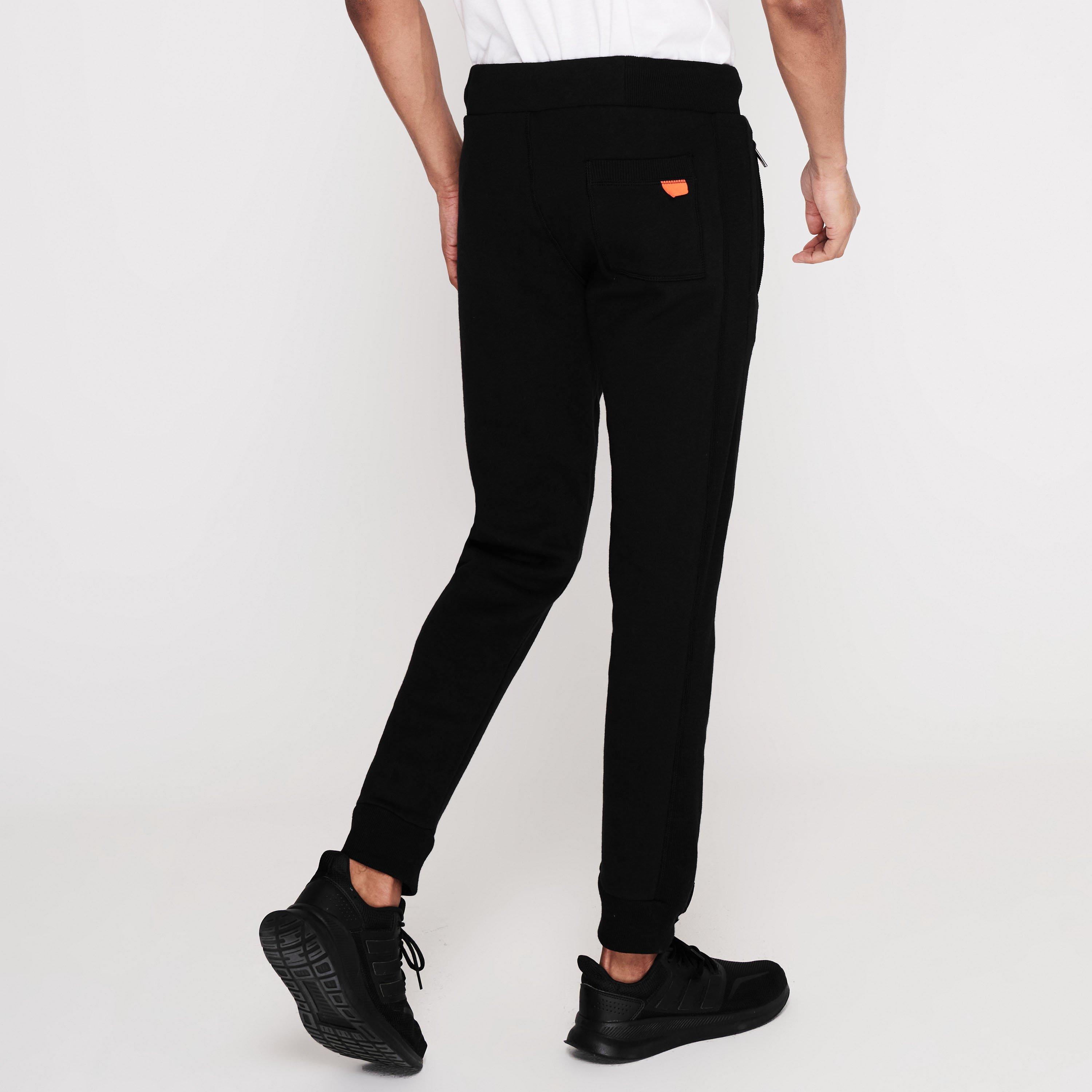 Black 02A - Superdry - Basic Jogging Pants - 4
