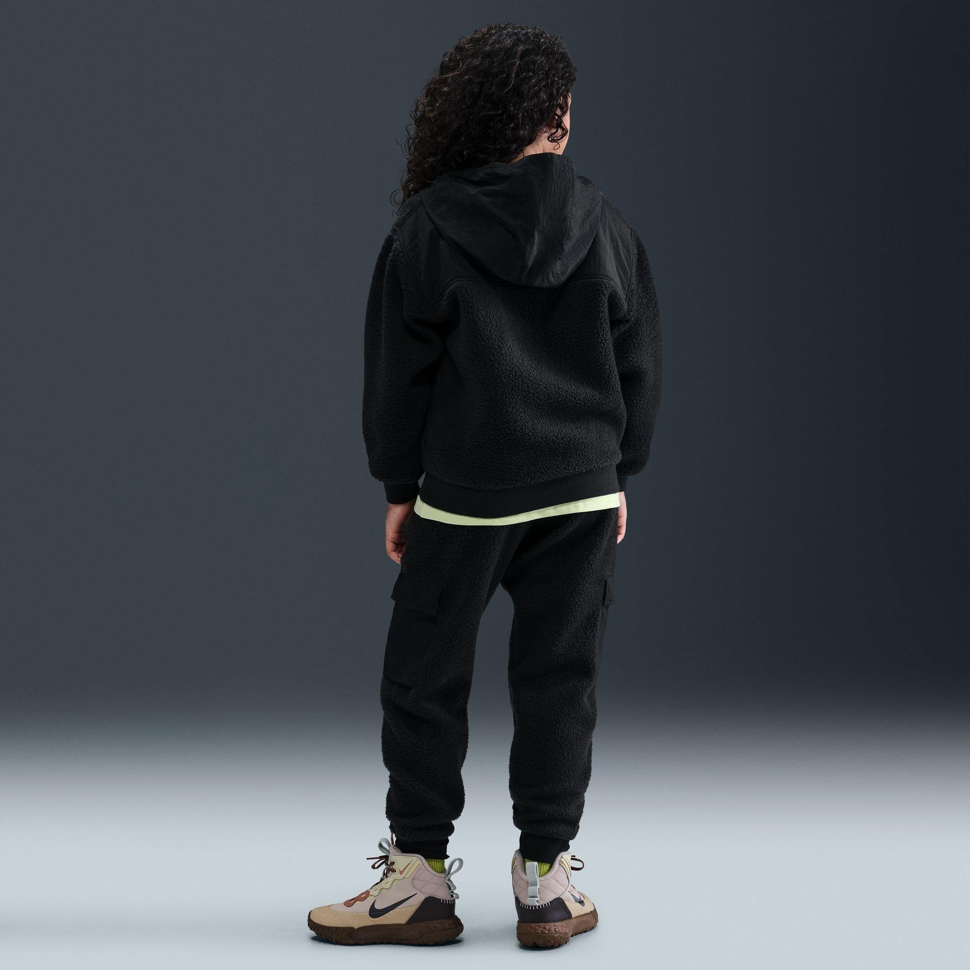 Zwart/Zwart/Wit - Nike - Nike K Nsw Clb Flc C Jn99 - 15