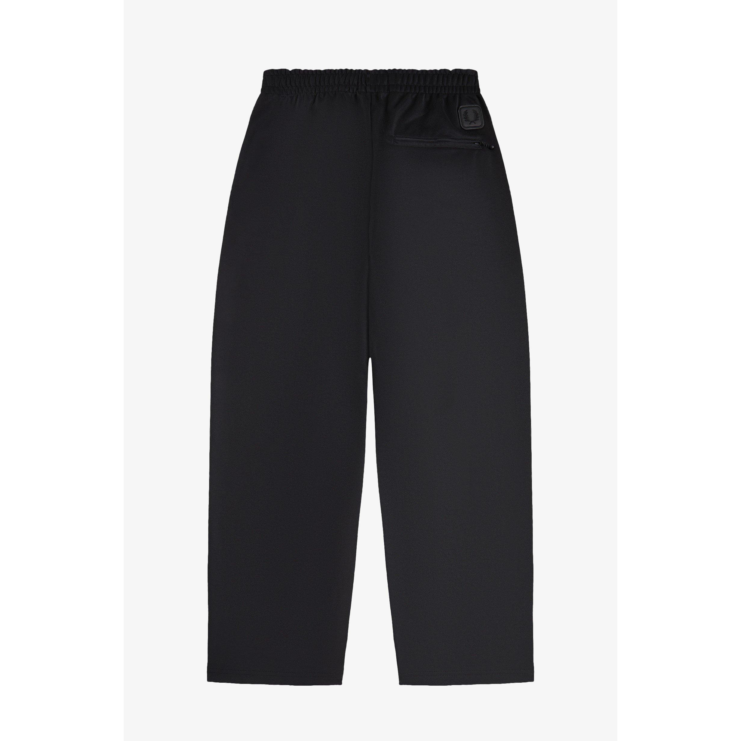 Black 102 - Fred Perry - Men's Patch Track Pant Open-Hem Cotton Relaxed-Fit Joggers - 2