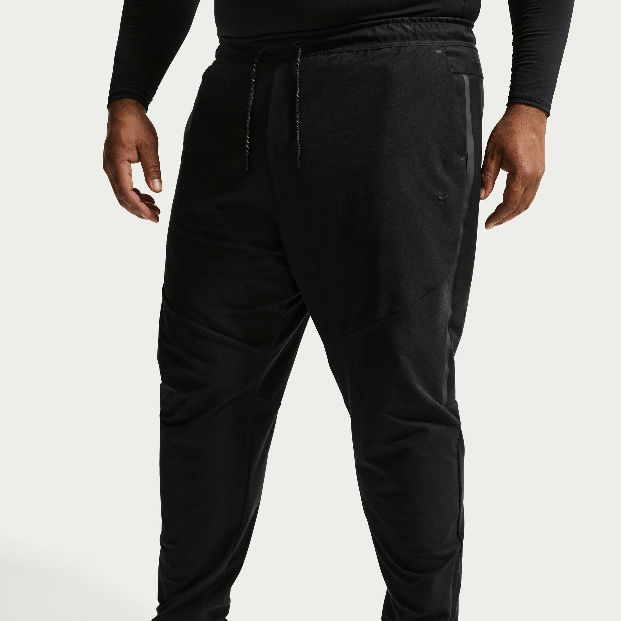 Black - Nike - Nike Tech Shori Pant Sn00 - 1