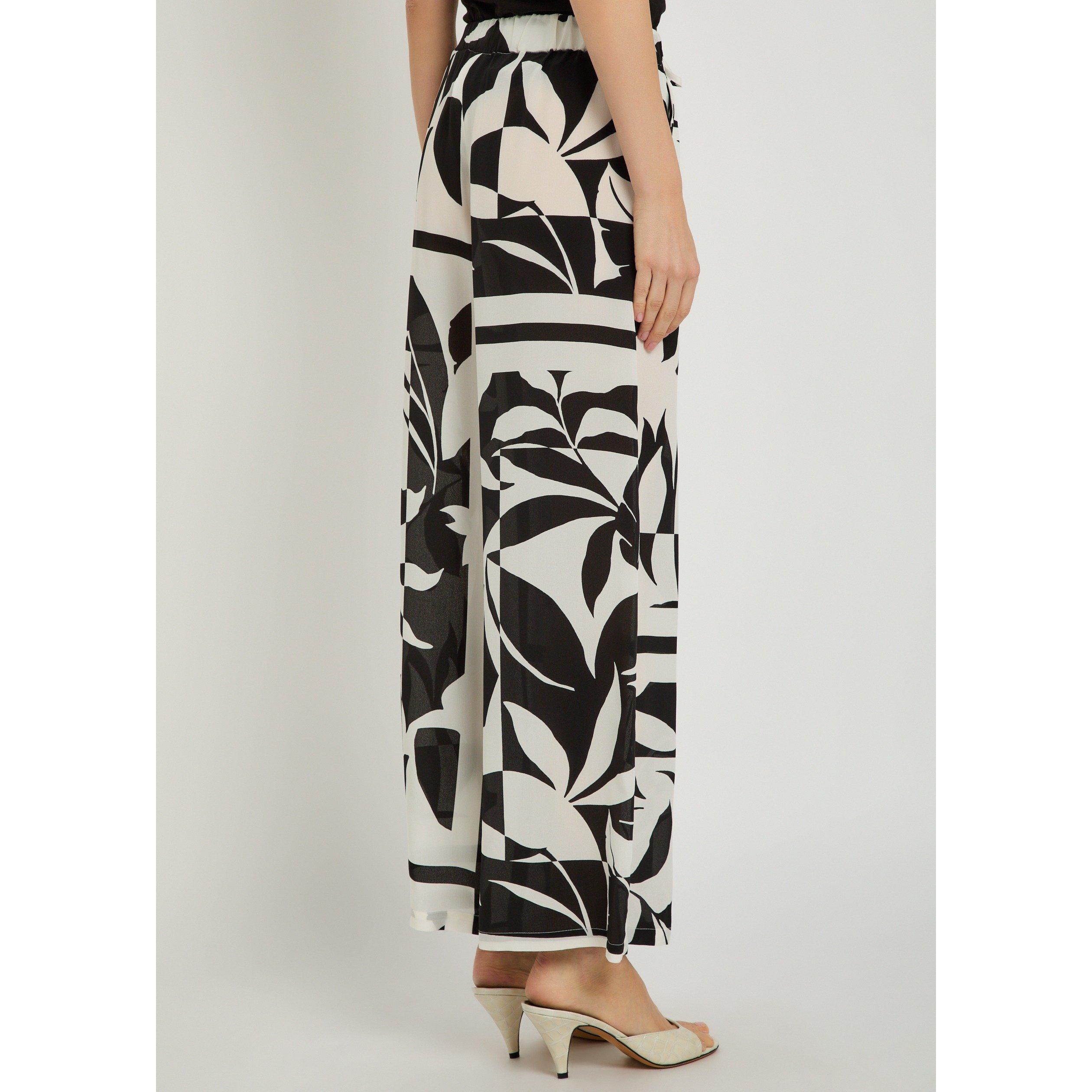 BLACK AND OTHER - Max Mara - Women's Cropped Silk Print Palazzo Trousers - 3