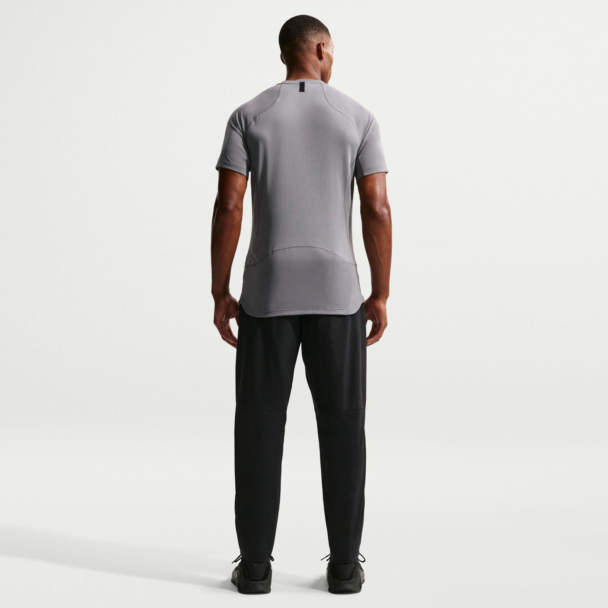 Schwarz/Weiß - Nike - Nike Pro Therma-Fit Sn99 - 4