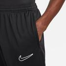 Noir/Blanc - Nike - Rokh tailored knee-length shorts - 3