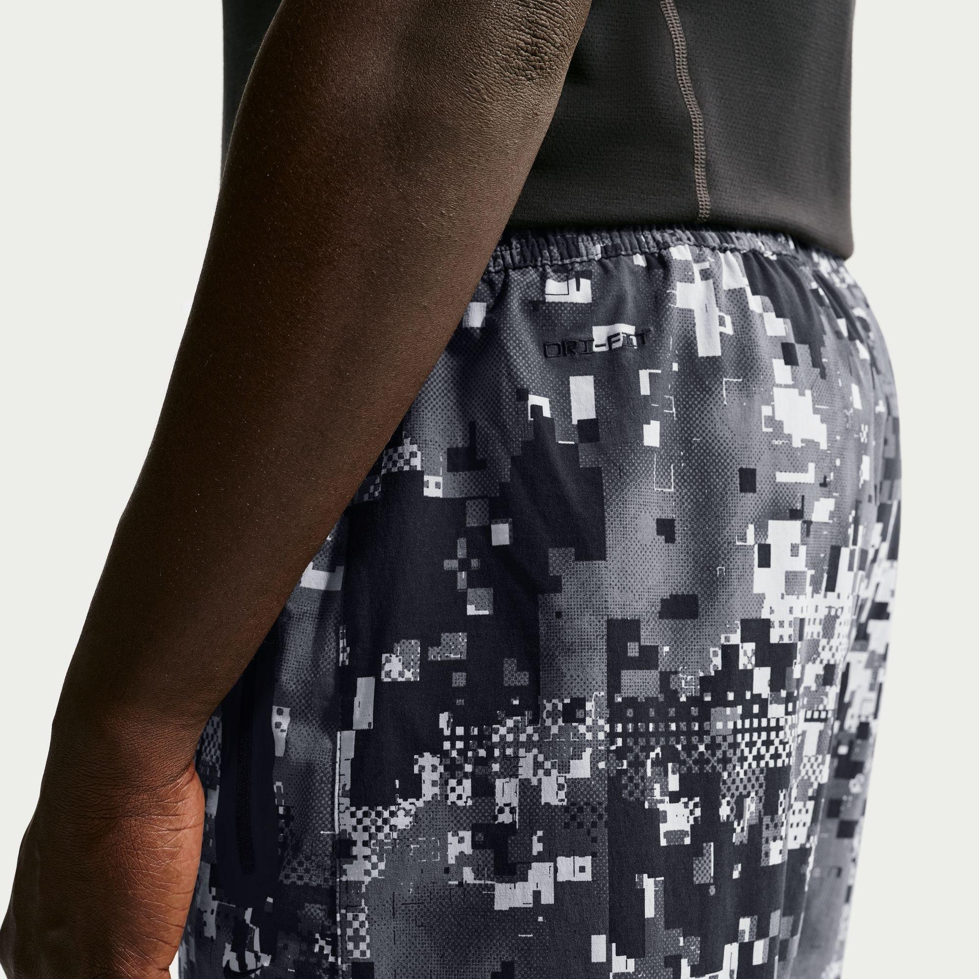 Smoke Grey - Nike - Nike Tech Wvn AOP Pn Sn64 - 4