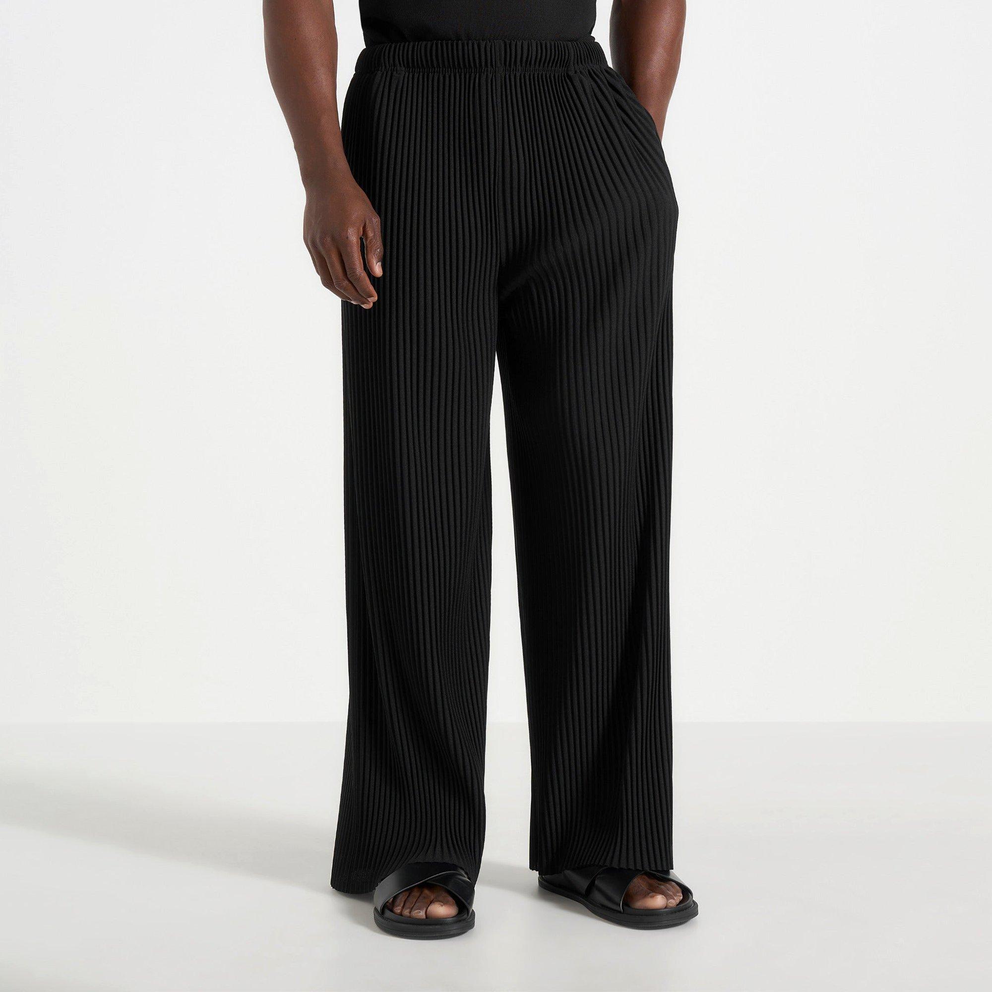 Black - Maniere De Voir - Maniere Pleat Trou Sn63 - 1