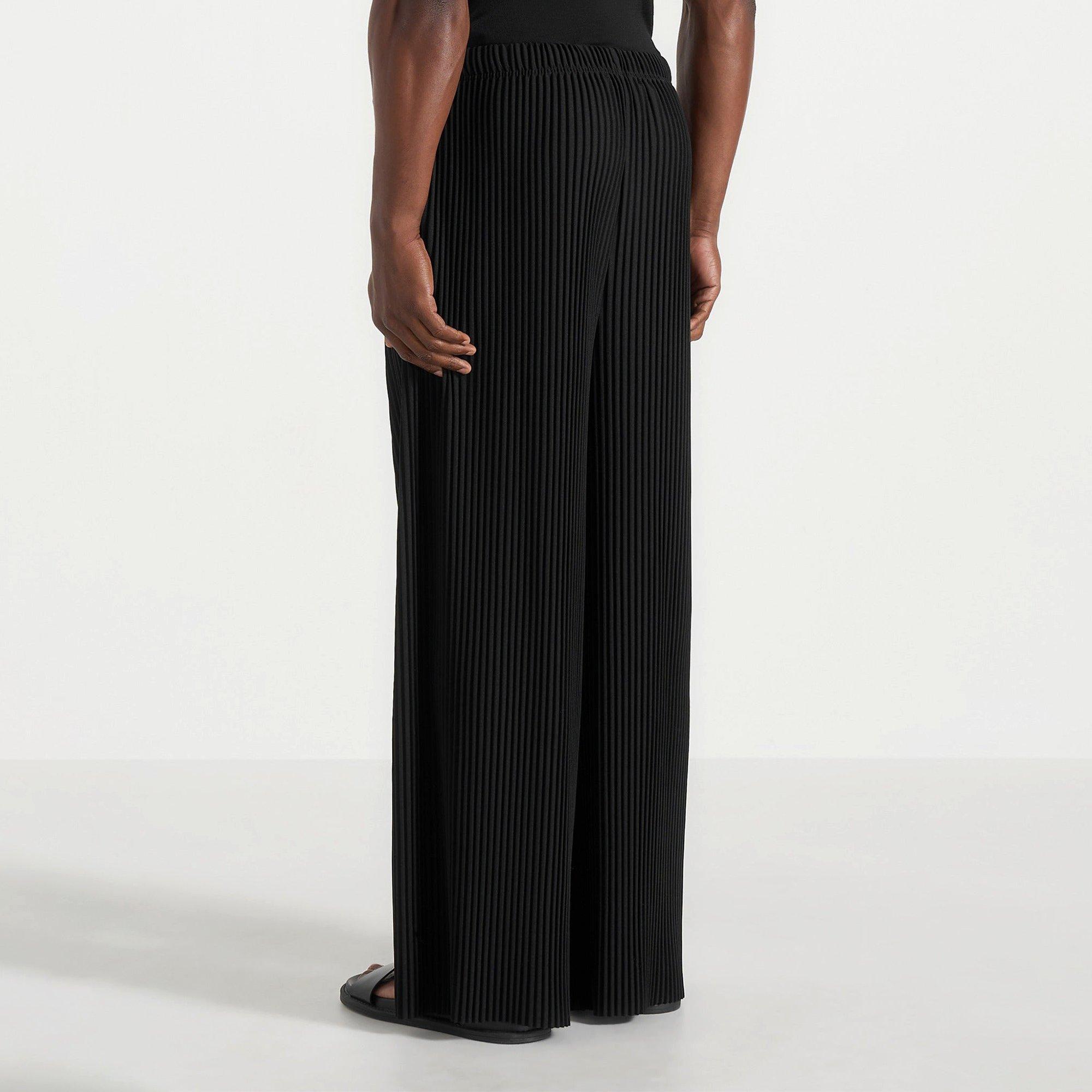 Black - Maniere De Voir - Maniere Pleat Trou Sn63 - 3
