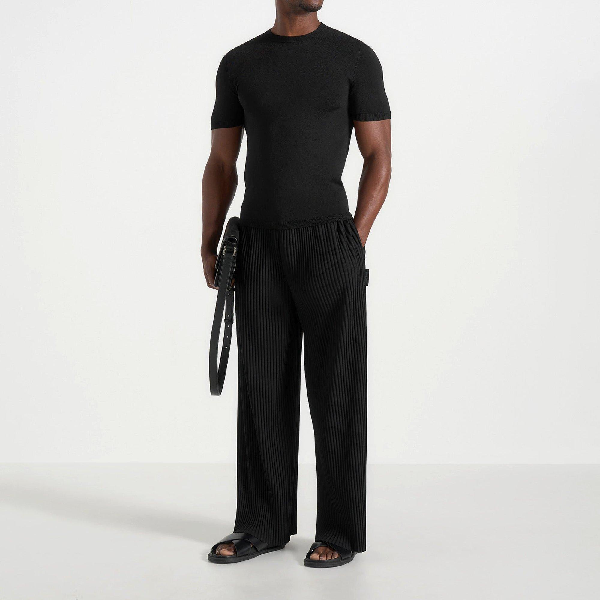 Black - Maniere De Voir - Maniere Pleat Trou Sn63 - 4