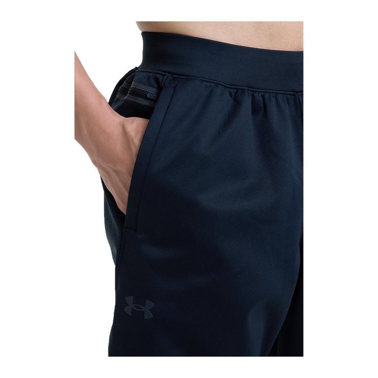 Noir - Under Armour - Womens Under Armour Plus Play Up 3.0 Shorts - 9