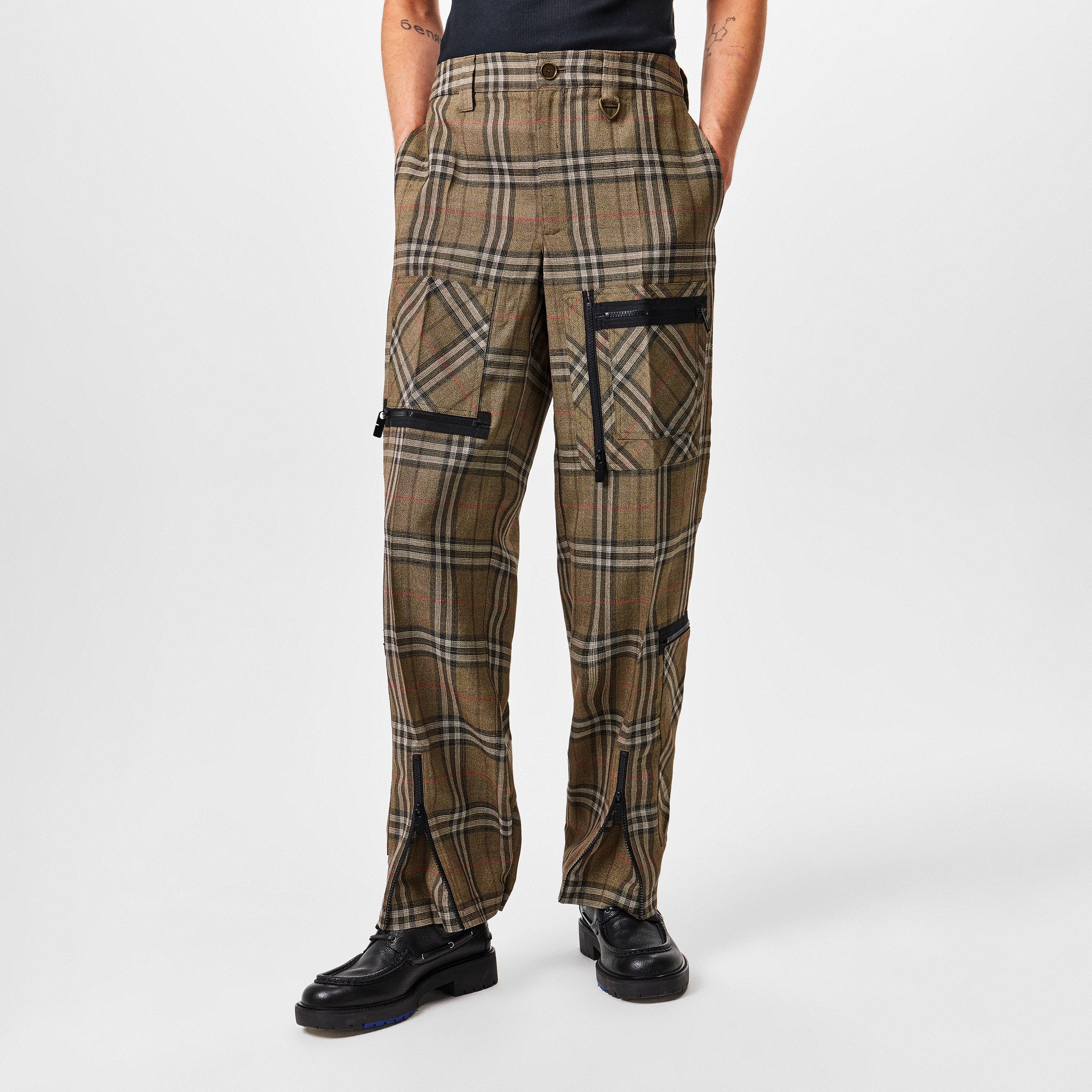 00s　BURBERRY flare cargo pants 76　Y2K Y2K Burberry Low Rise Flares — Wayward Collection