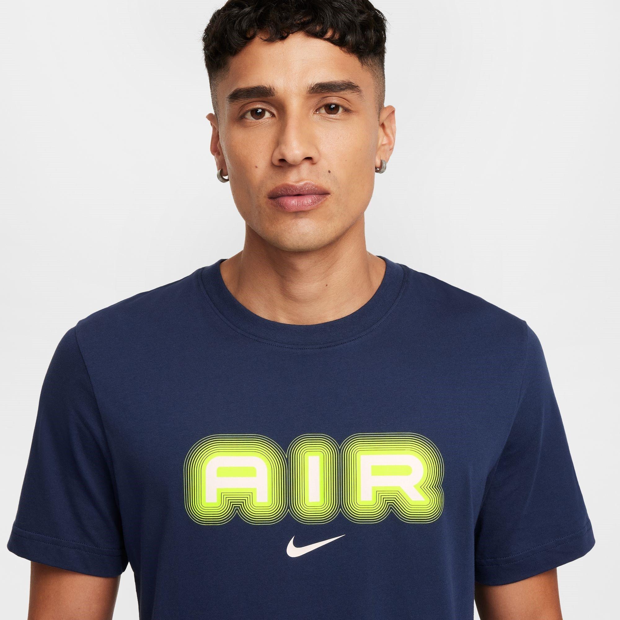 Marineblau/Volt - Nike - M NSW SW AIR GRAPHIC TEE - 5