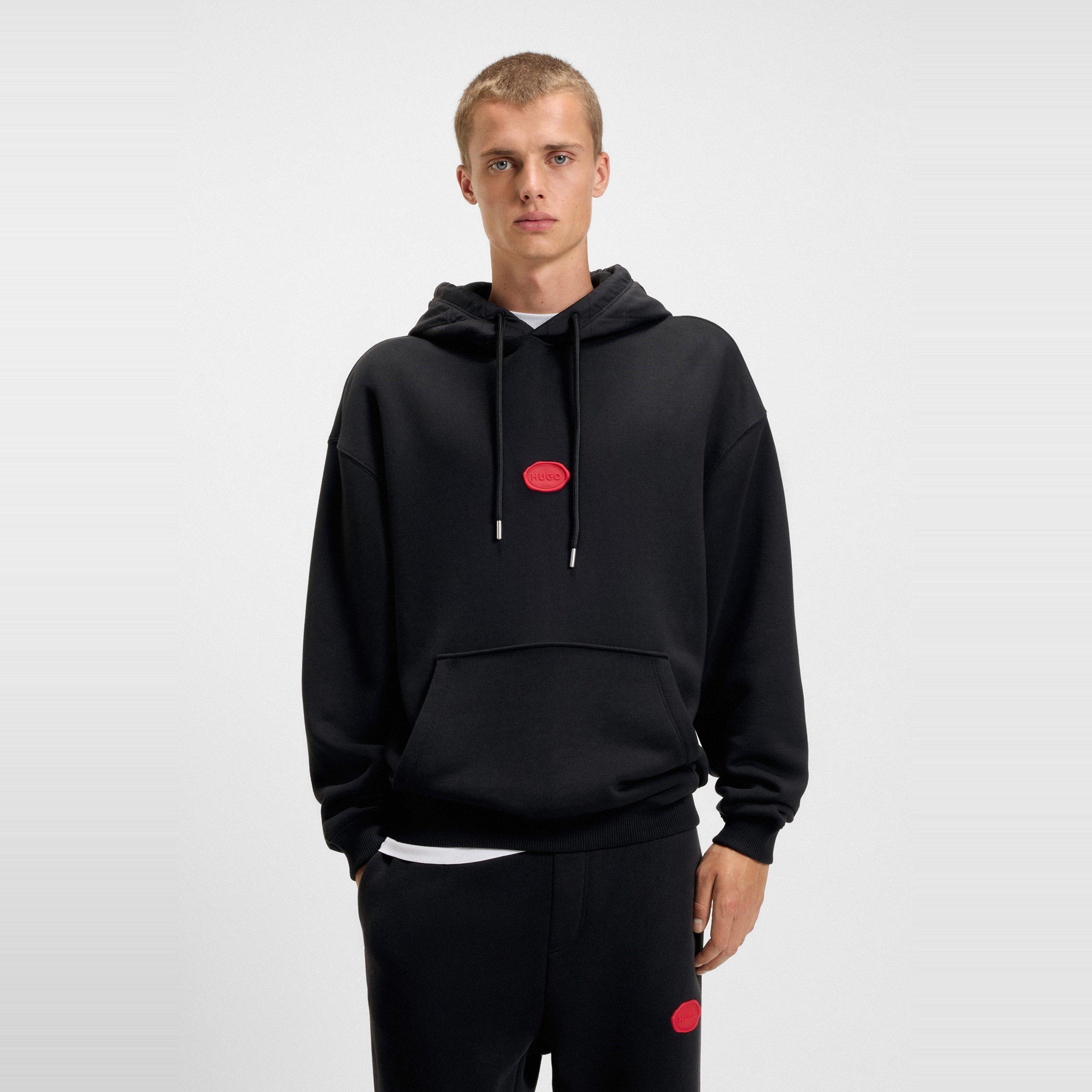 Black 001 - Hugo - Hugo Dilvano 10274836 01 - 2