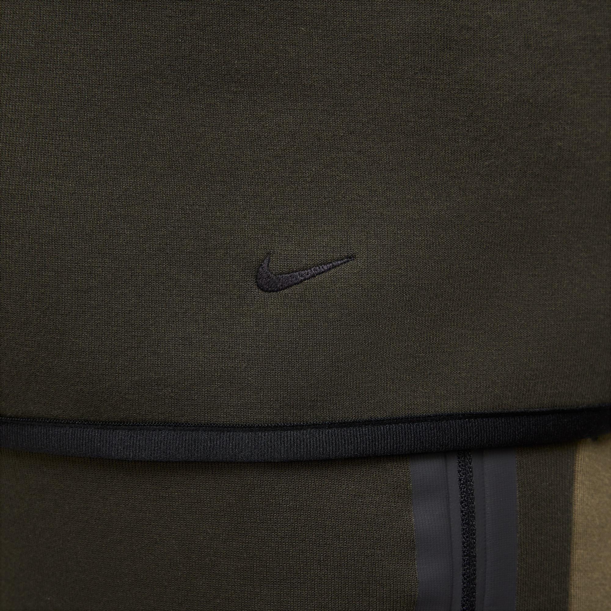 Olijf/Zwart - Nike - Tech Fleece Hoodie Mens - 12