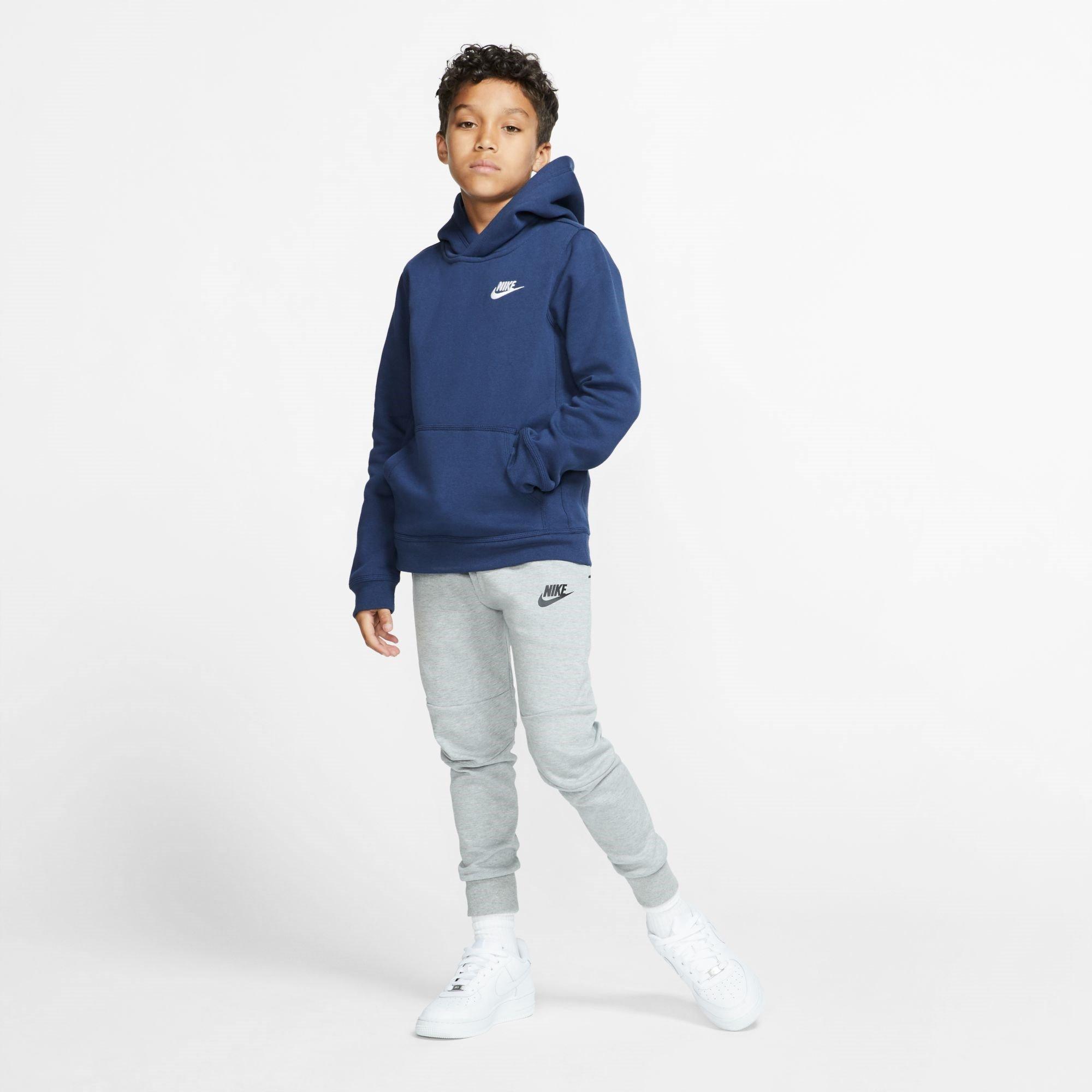 MITTERNACHTSBLAU/W - Nike - Sportswear Club Pullover Hoodie Junior Boys - 7