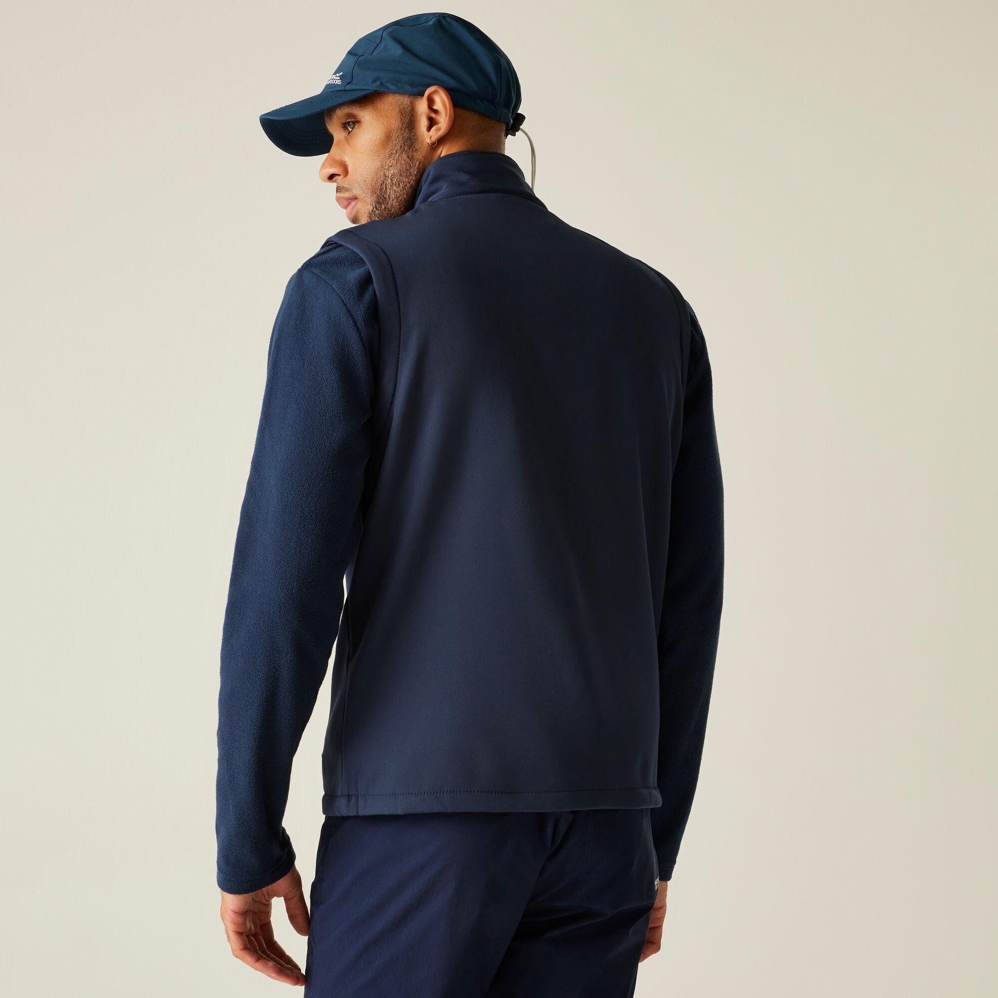 Navy - Regatta - Men's Bradwell III Water and Wind Resistant Softshell Gilet - 2