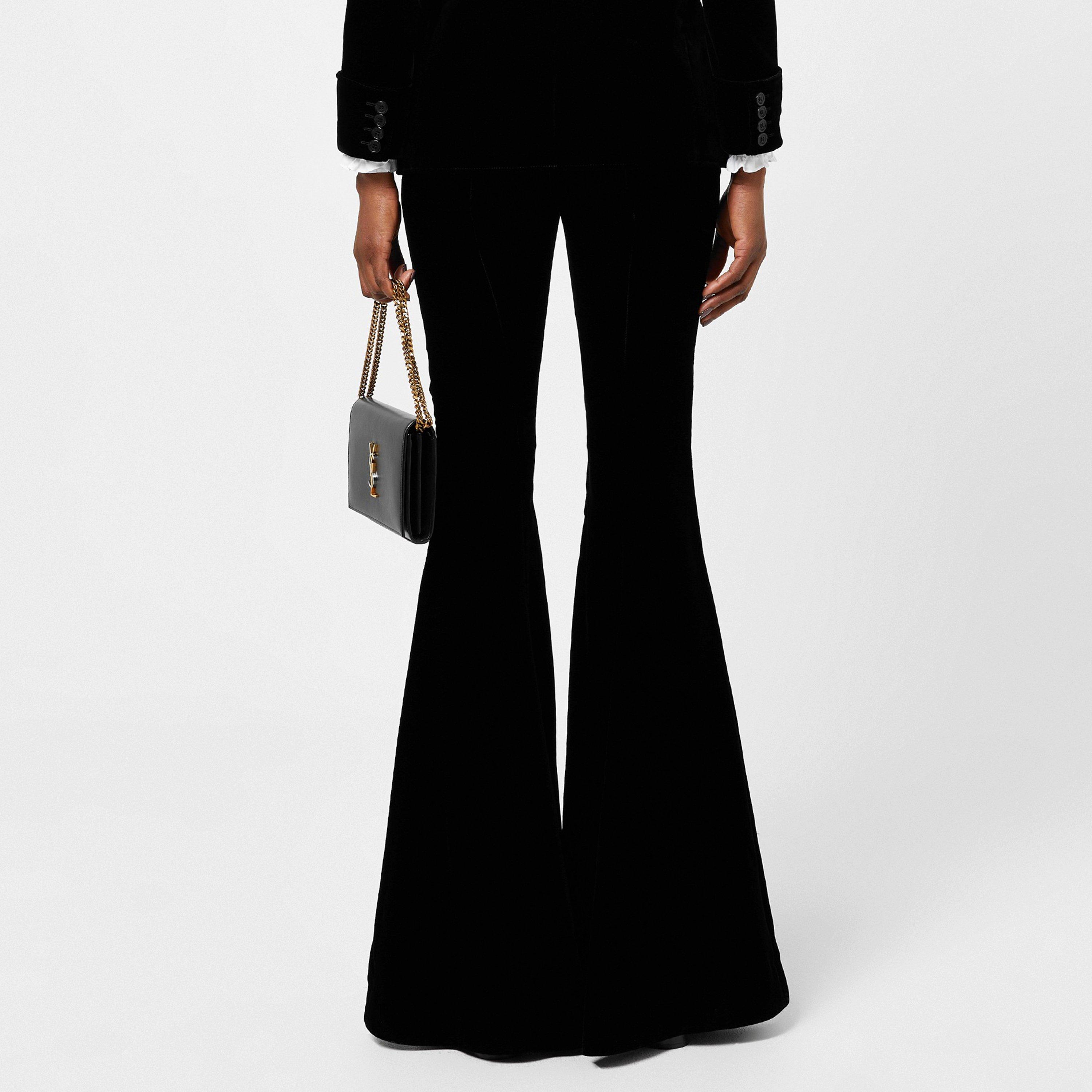 【送料&関税込】Saint Laurent Black Velvet Pant 20663843_54785739_1000.jpg