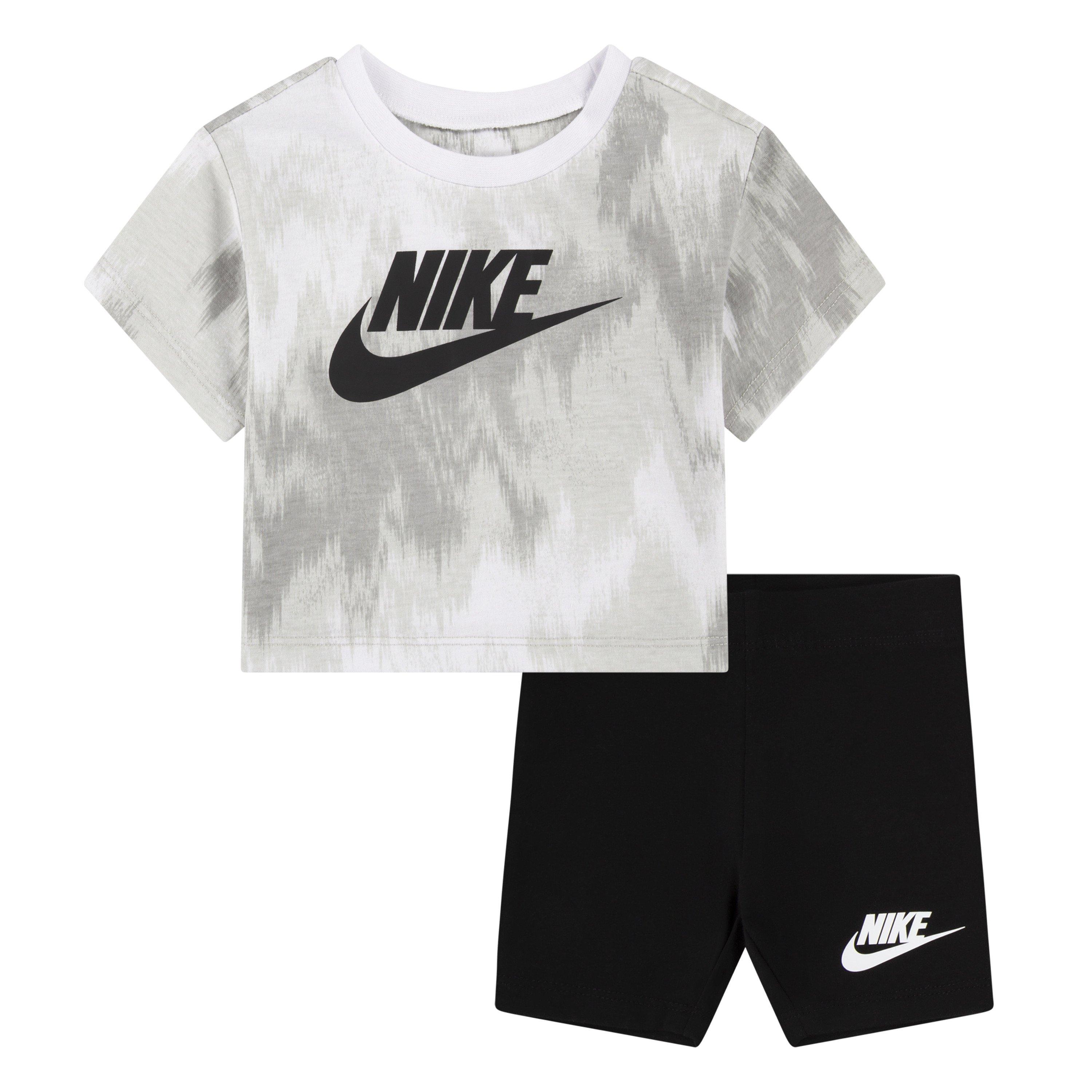 Baby nike top on sale