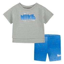 Nike Cral T & Shrt S Bb99