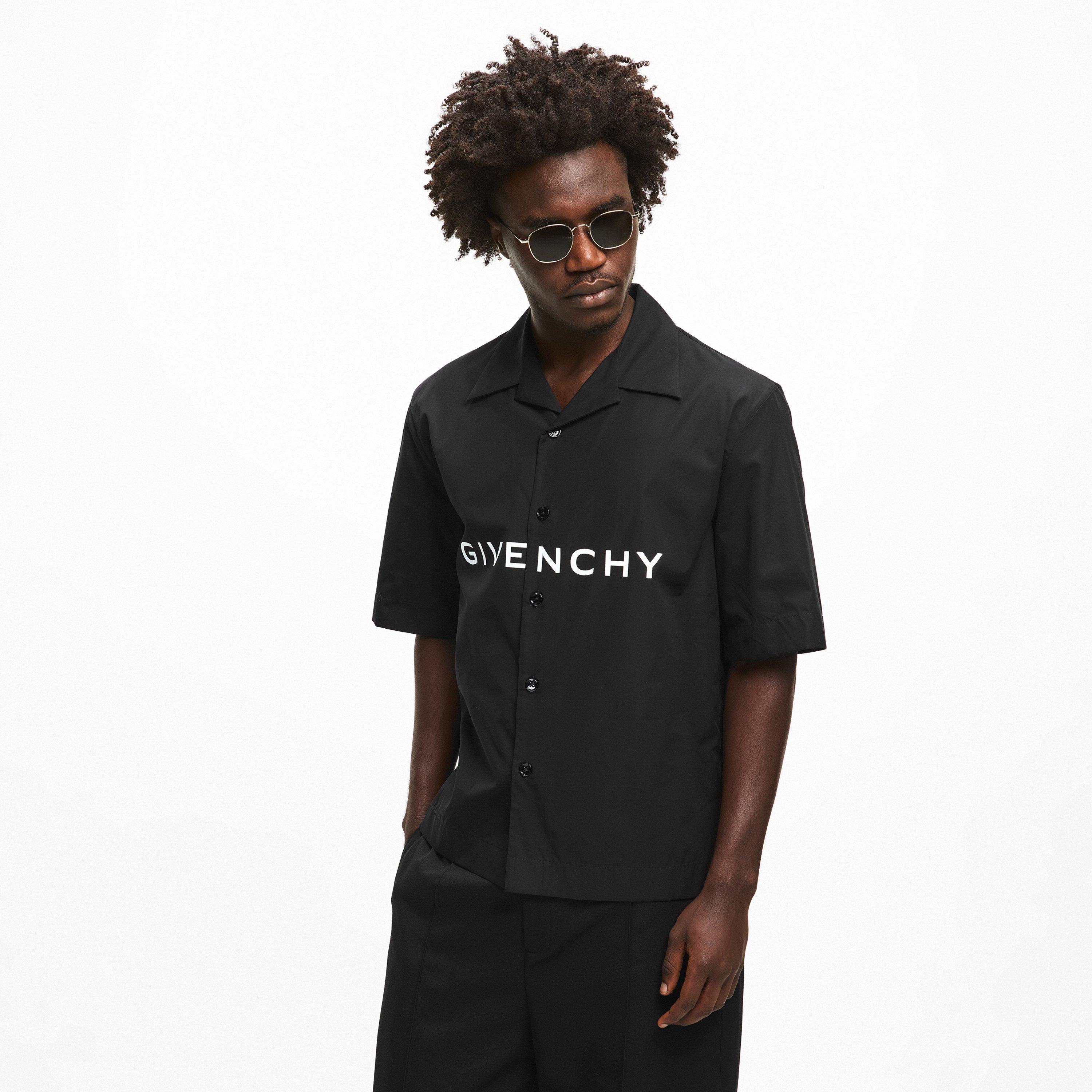 Black - GIVENCHY - Men's GIV Boxy Fit Short Sleeve Plain Shirt - 3