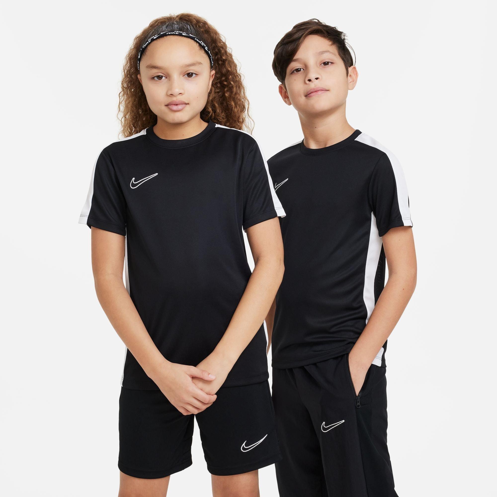 Nike Academy Top Juniors