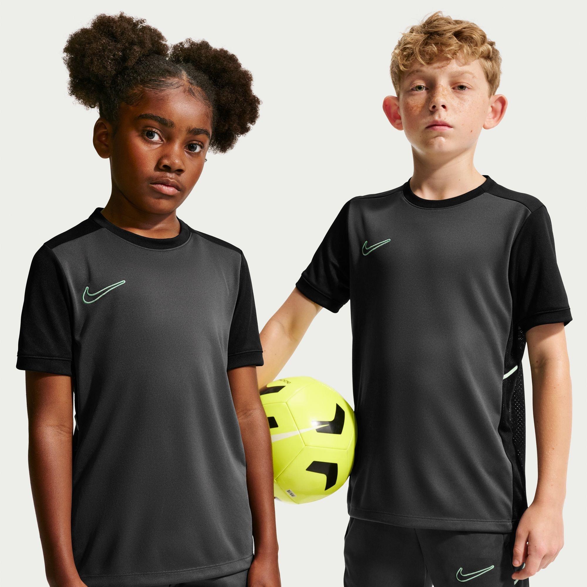 Academy Top Juniors