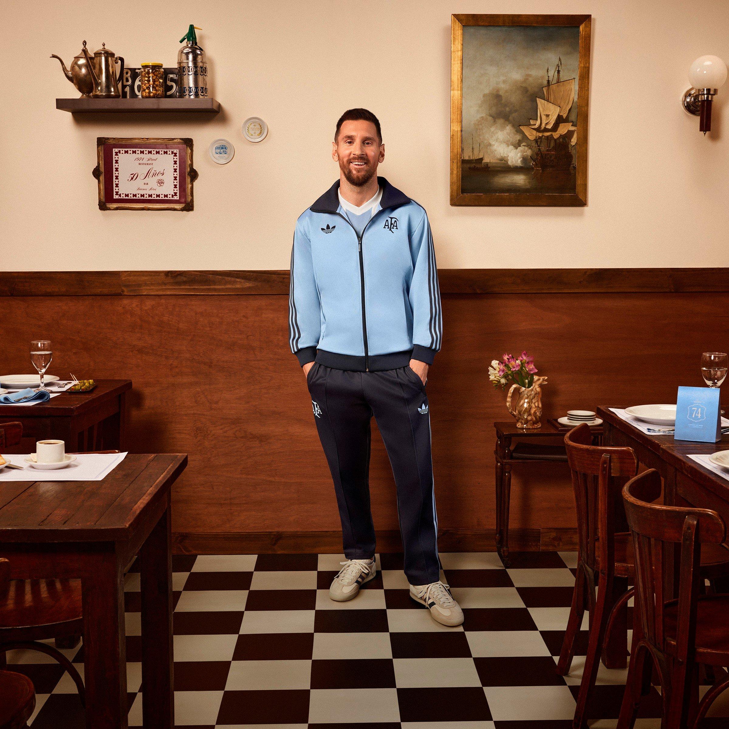 Ambient Sky - adidas - Afa Anniv Tra Sn99 - 7