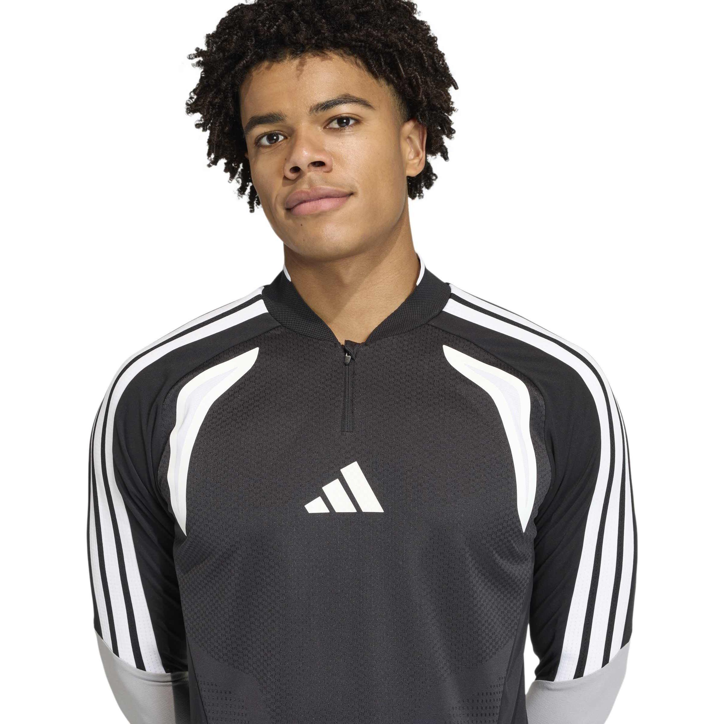 Schwarz/Hell O - adidas - Adidas Tiro26P Tr T Sn99 - 4