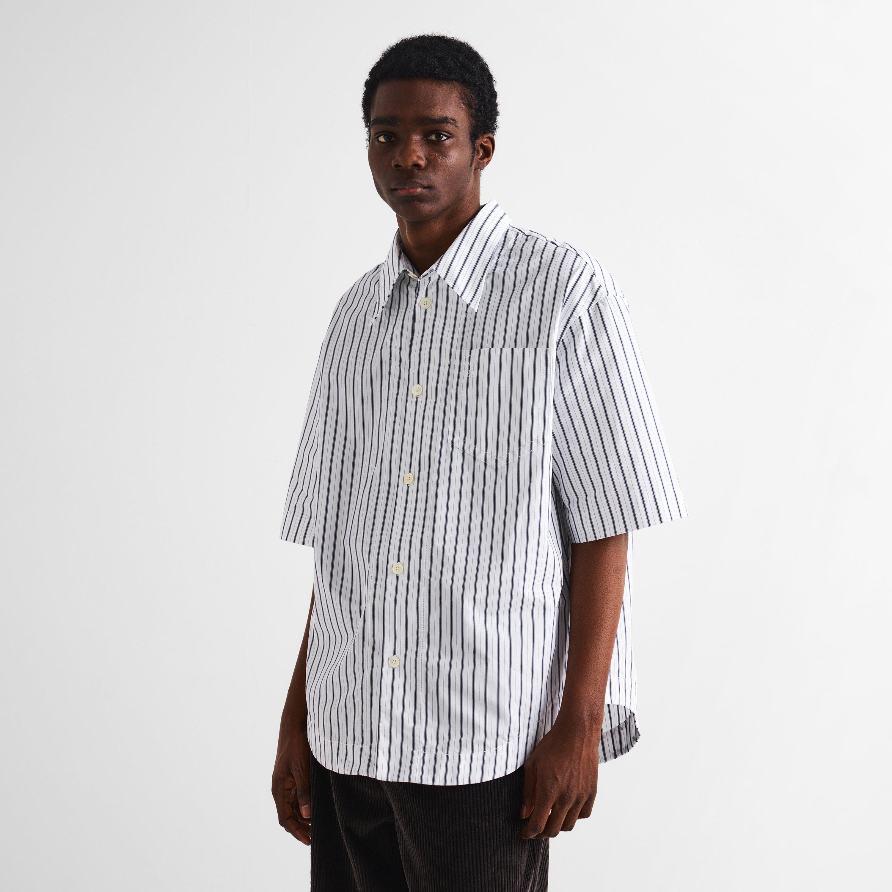 Ami Paris Men's Patterned Short Sleeve Shirt | Cruise Fashion