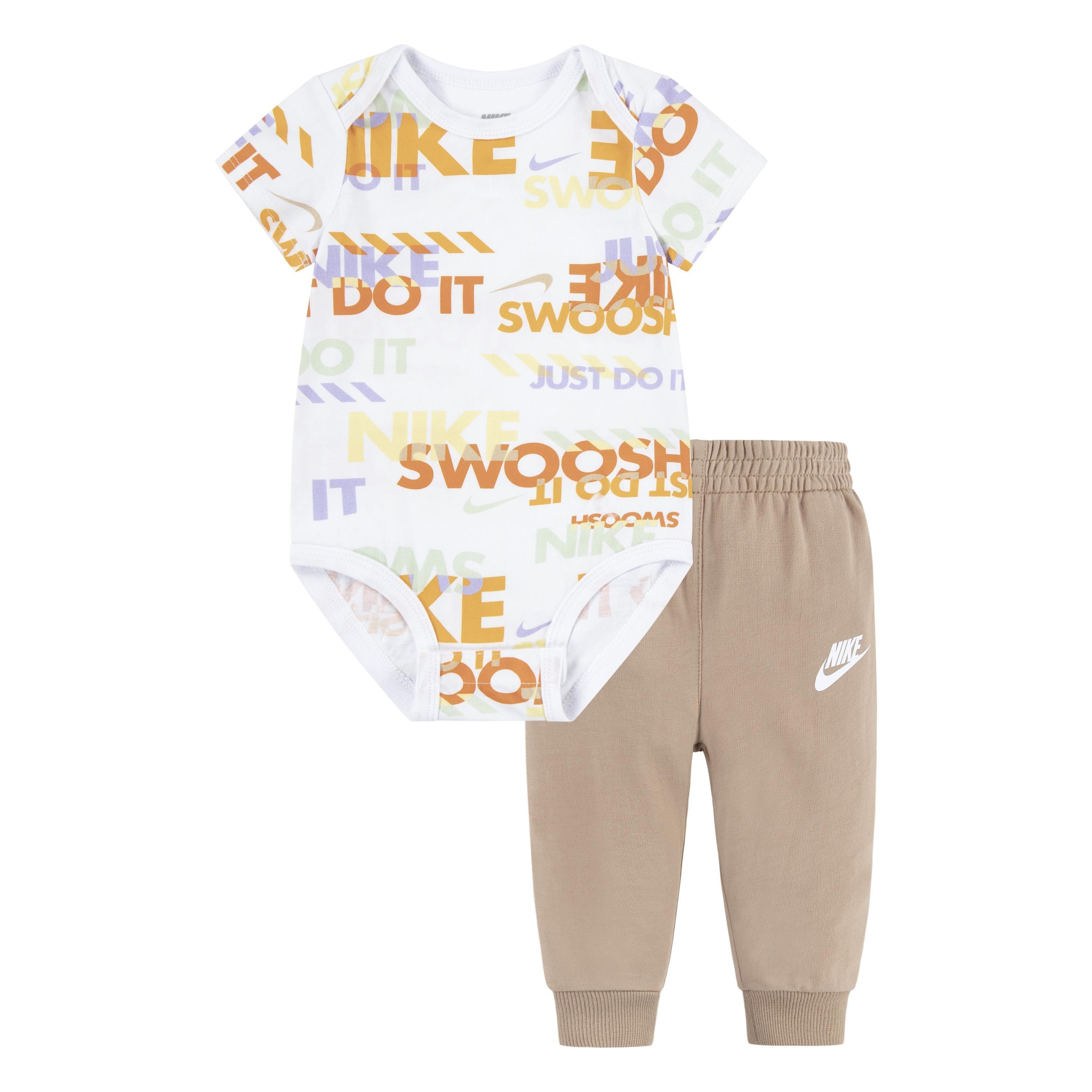 Playful Expl Ao Bb99