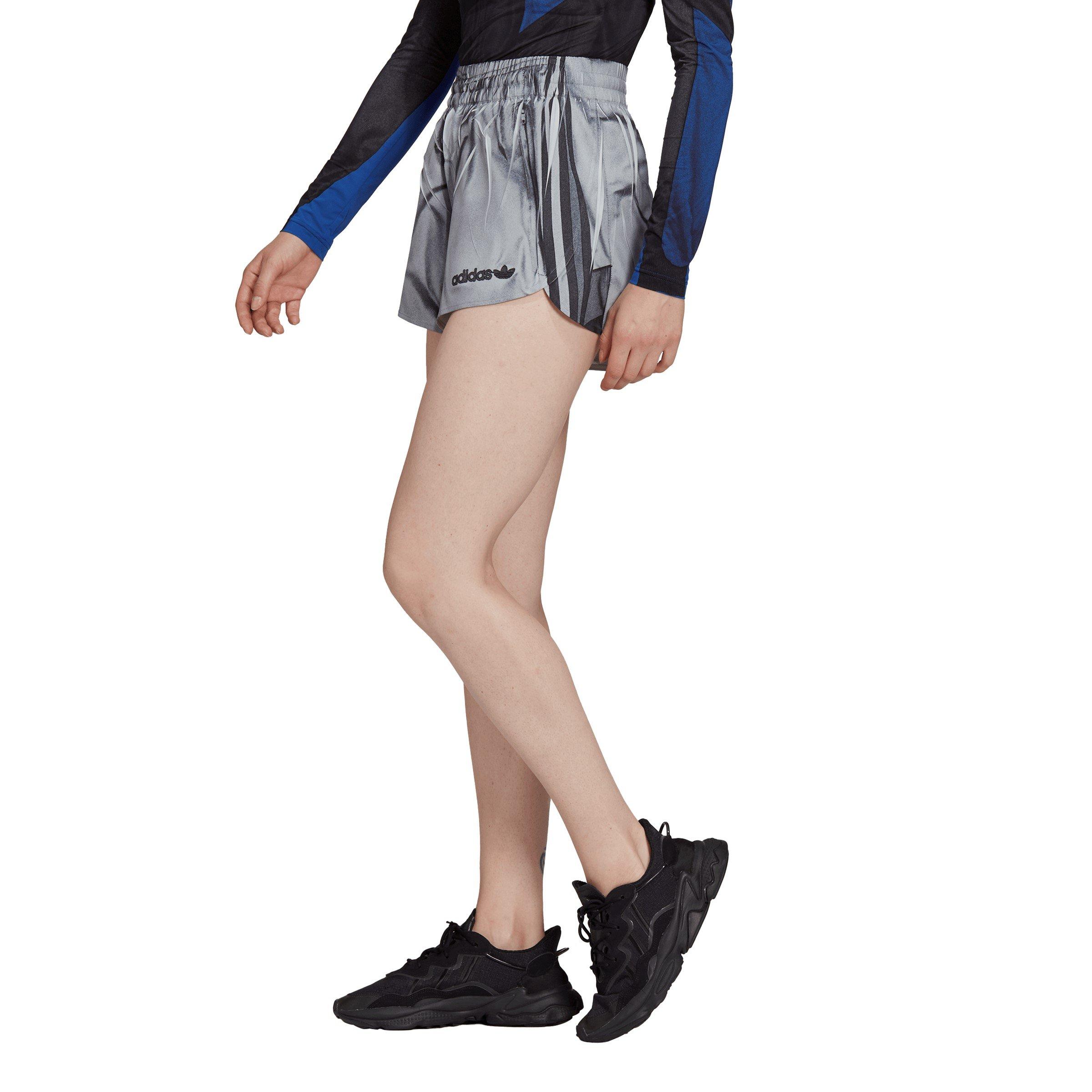 Lgh Solid Grey - adidas Originals - Woven Tracksuit Shorts - 5