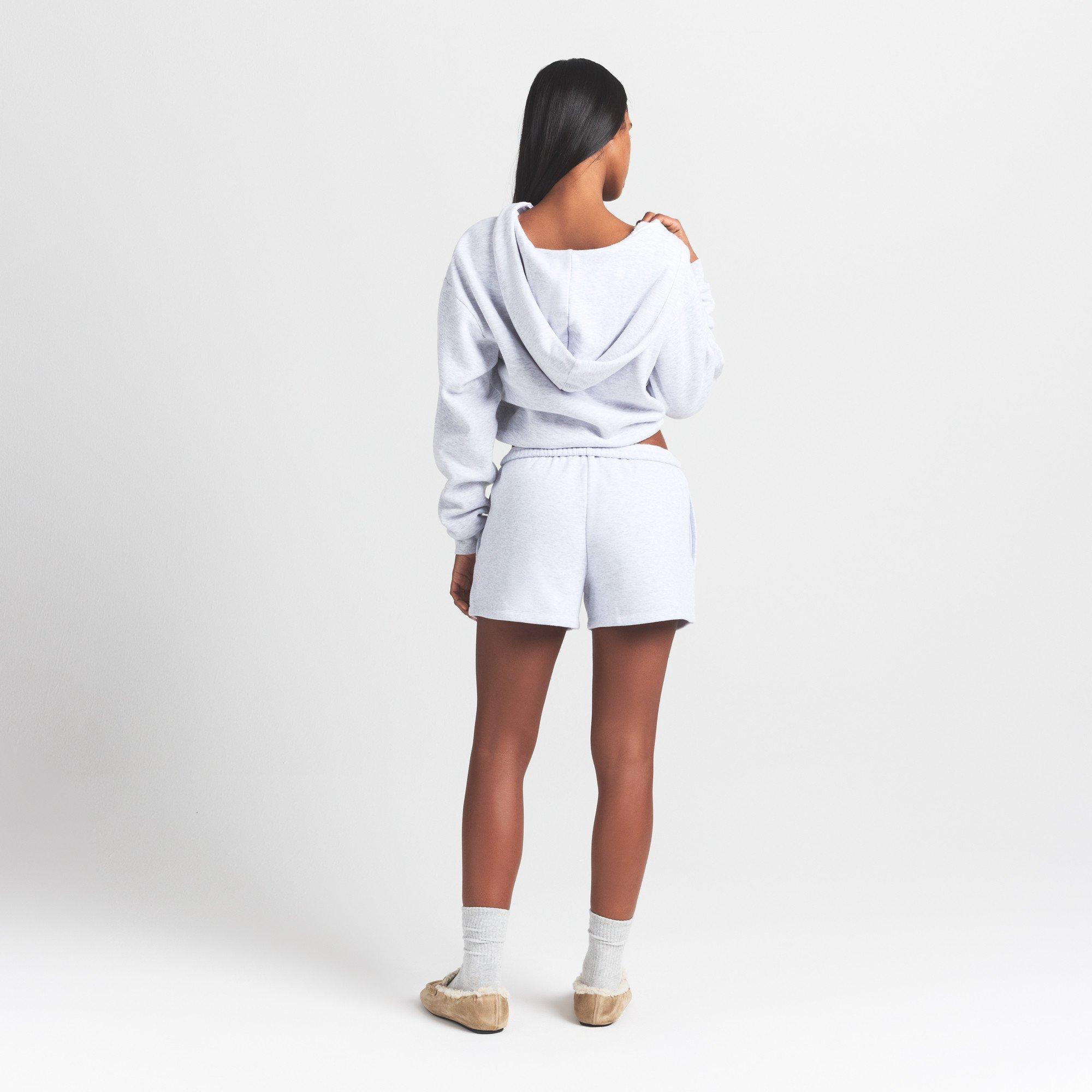 L HEATHER GREY - SKIMS - Women's Classic Short Fleece Jogger Shorts - 3