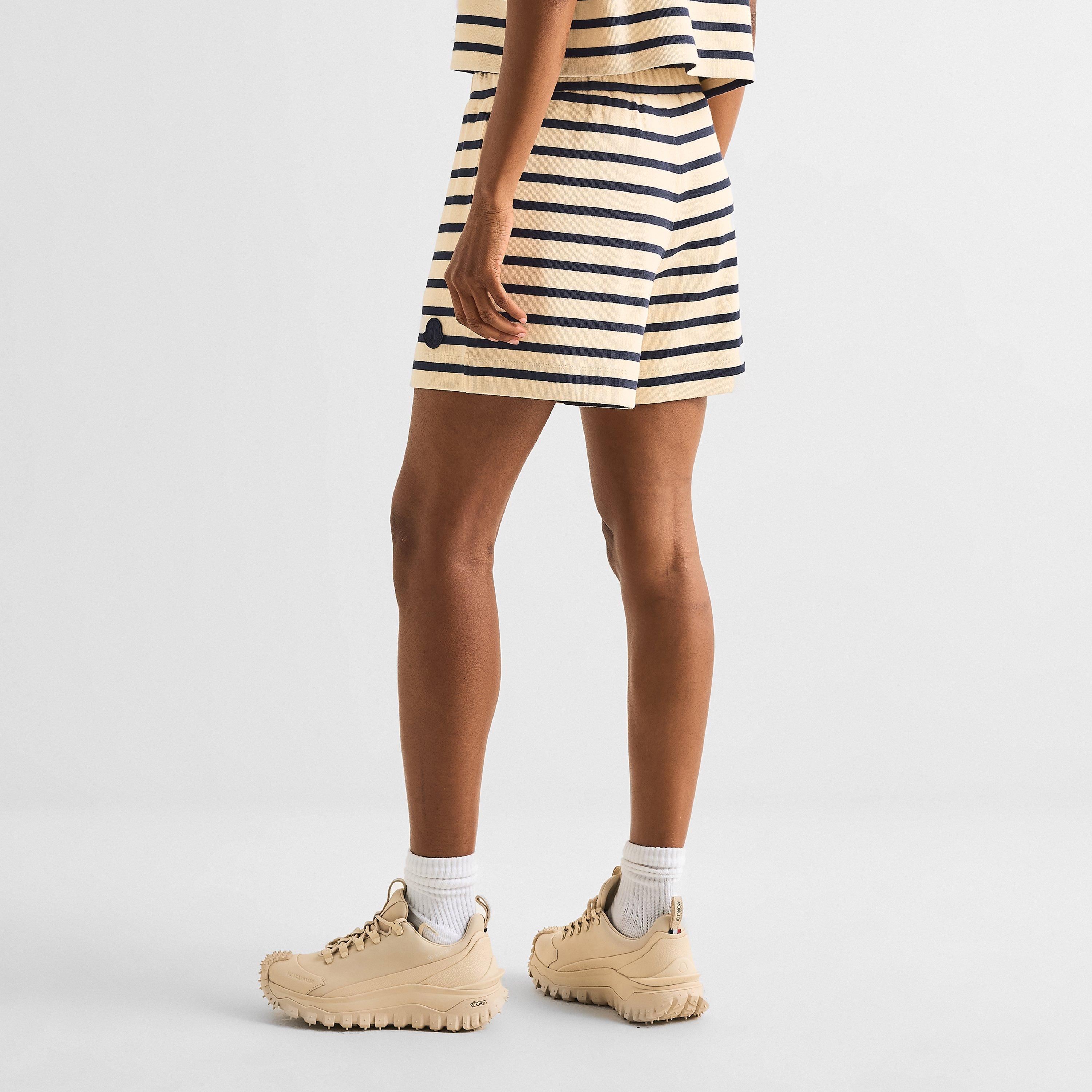 White F07 - Moncler - Women's Fleece Jogger Shorts - 4