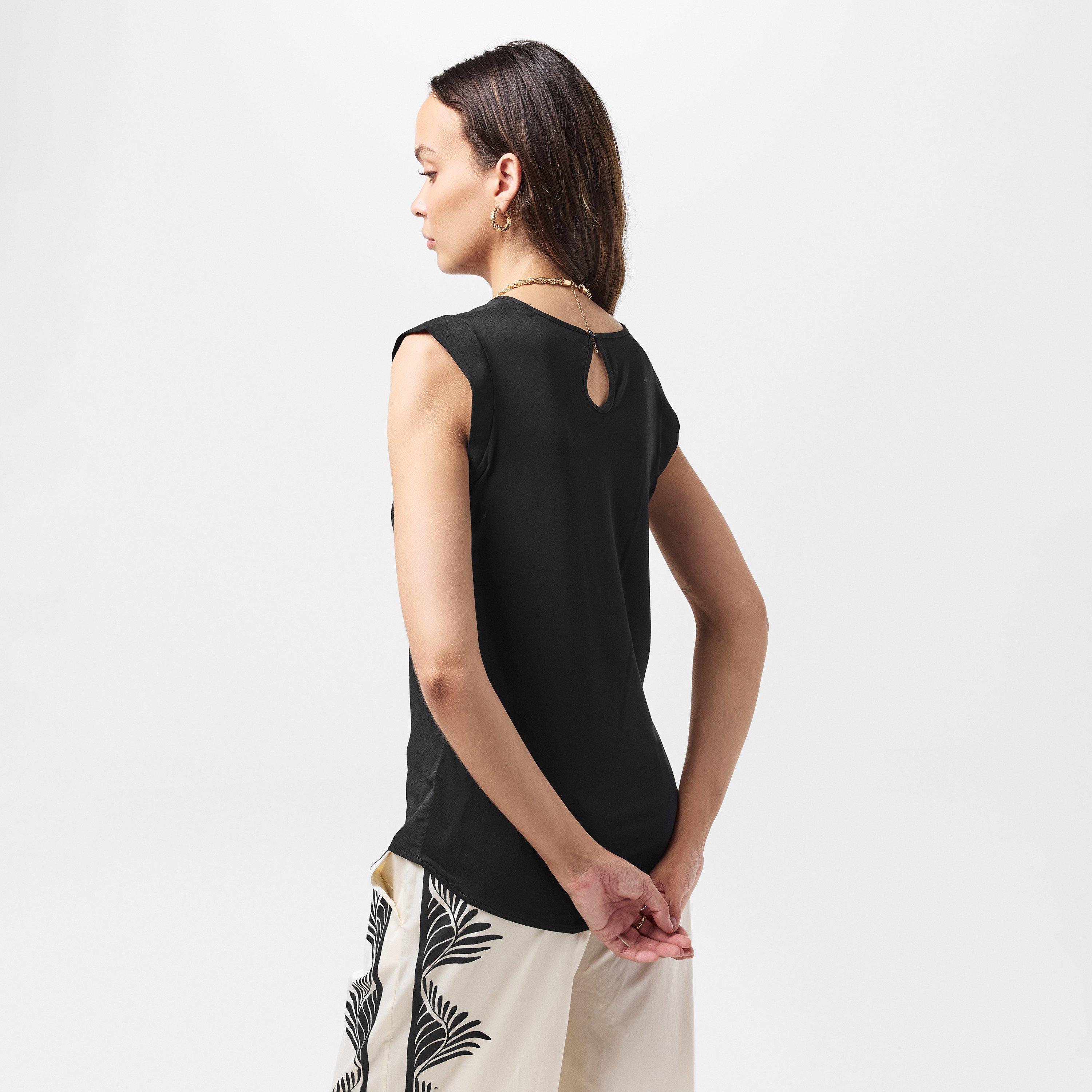 01-Black - French Connection - Polly Plains Capped Sleeve T-Shirt - 4