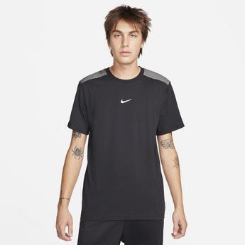 Nike De Coeur T-Shirt