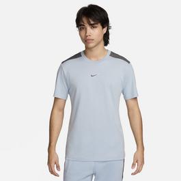 Nike long-sleeve buttoned T-shirt