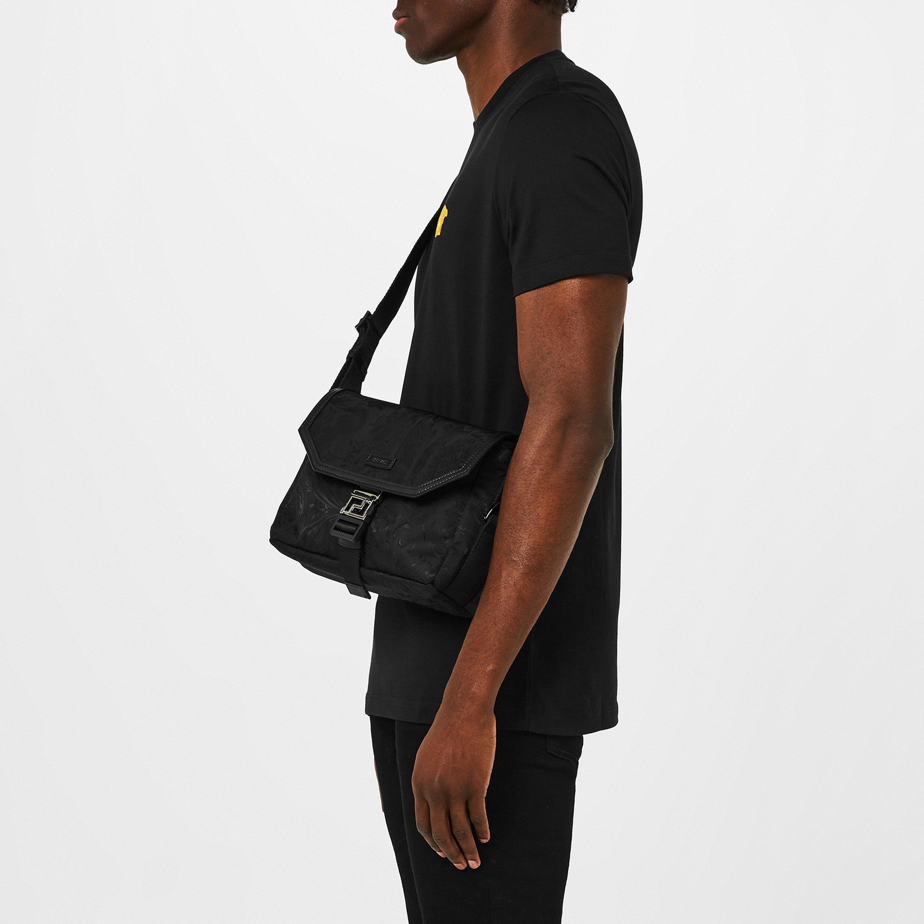 Black A1008 - Versace - Small Medusa T Shirt - 5