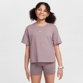 Nike Sportswear Big Kids' (Girls') T-Shirt