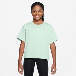 Nike Sportswear Big Kids' (Girls') T-Shirt