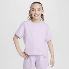 Nike Sportswear Big Kids' (Girls') T-Shirt