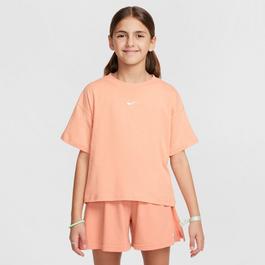 Nike Sportswear Big Kids' (Girls') T-Shirt