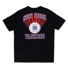 New Era Essentials New York Yankees T-Shirt Mens