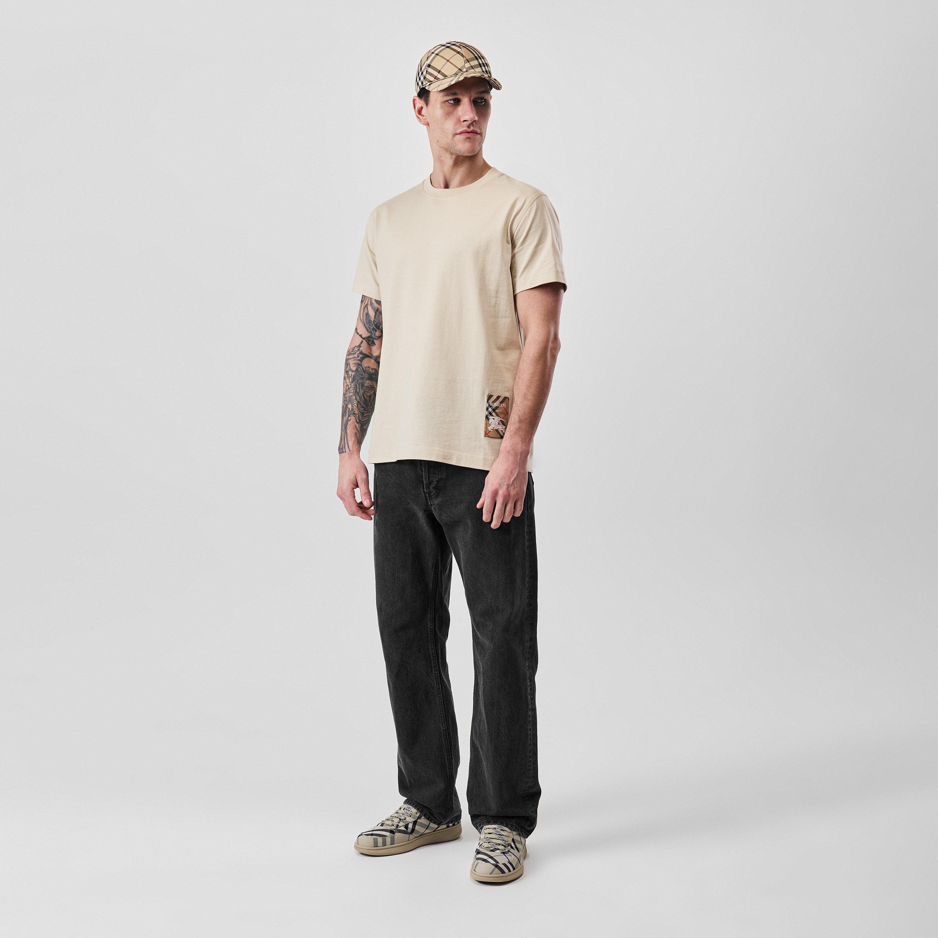 Nutmeg - Burberry - Check Tab T-Shirt - 4