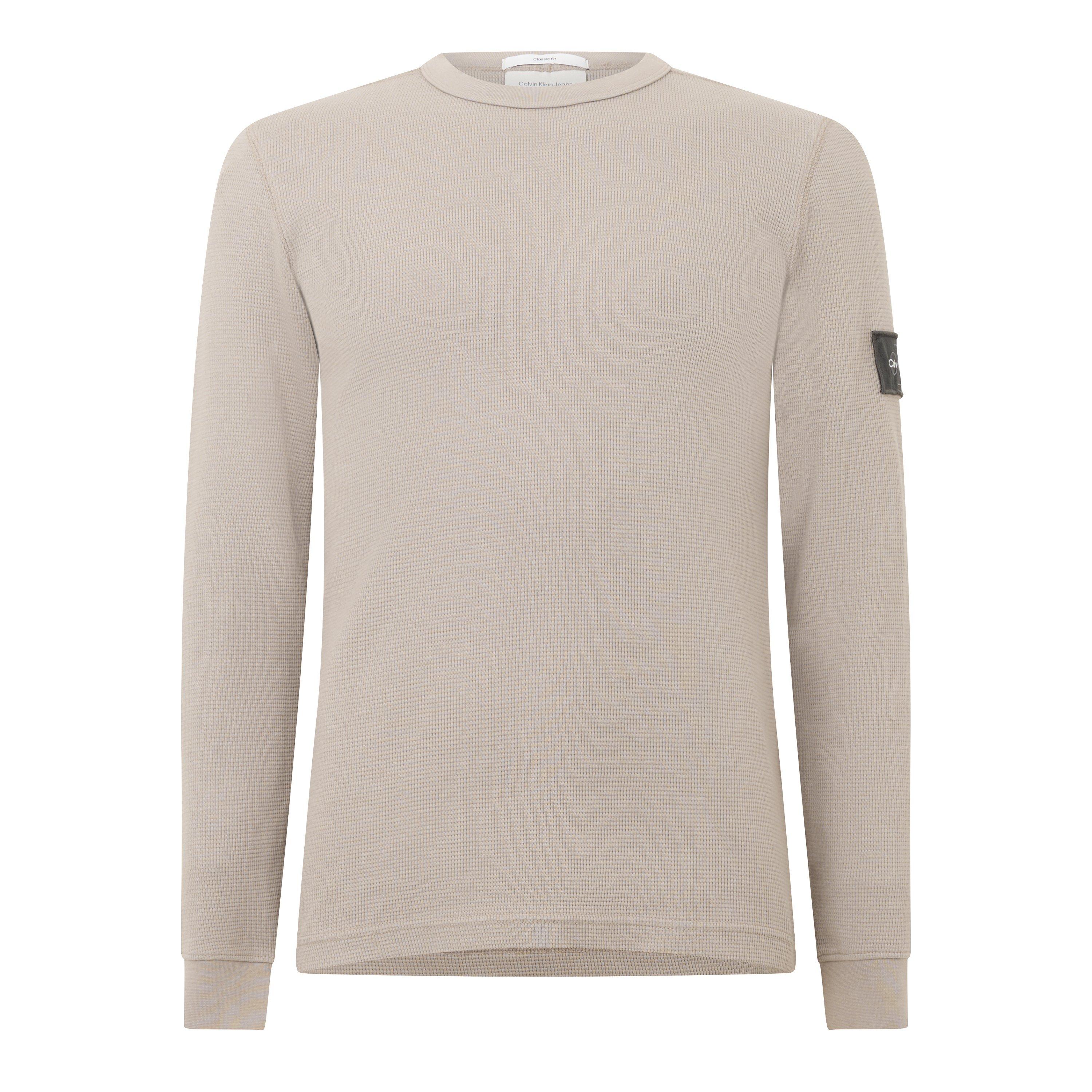 Geröstete Cashewnüsse - Calvin Klein Jeans - Men's Waffle Badge Cotton Long-Sleeve T-Shirt - 1