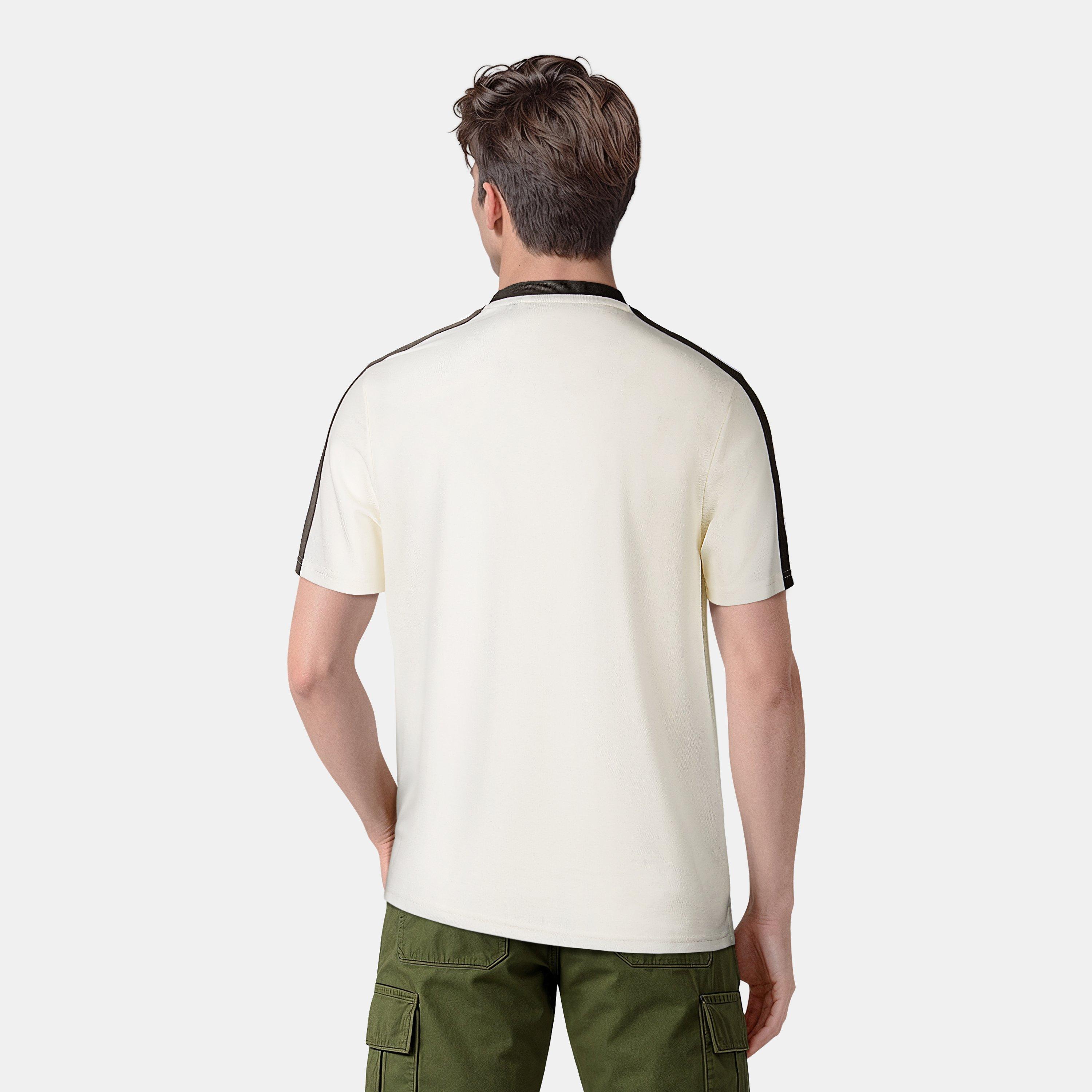  Natural - Lyle and Scott - Men's Regular Fit Contrast T-Shirt - 4