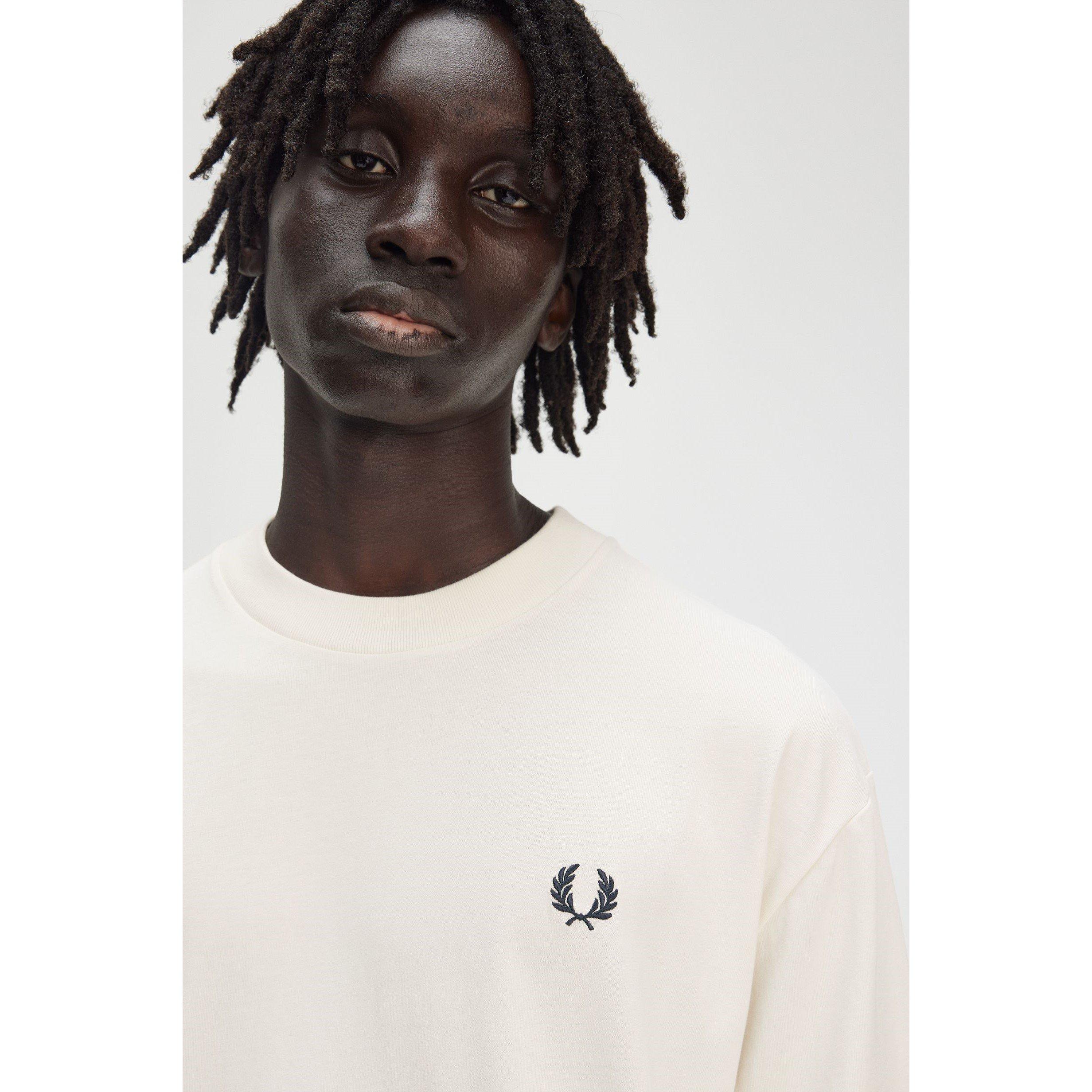 Ecru 560 - Fred Perry - Men's Embroidered Club Backprint Regular Fit T-Shirt - 2