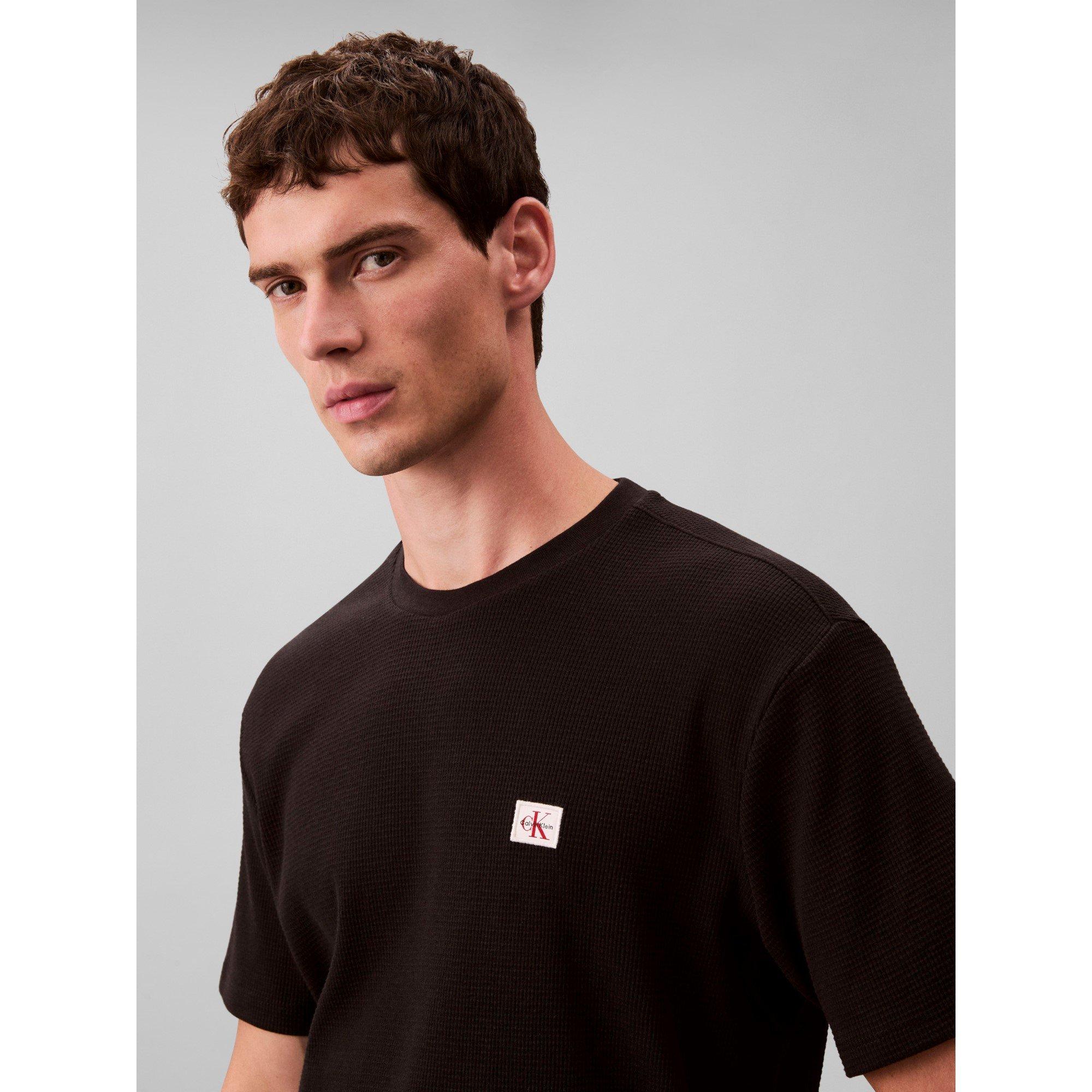 Black - Calvin Klein Jeans - Men's Regular Fit Waffle T-Shirt - 4